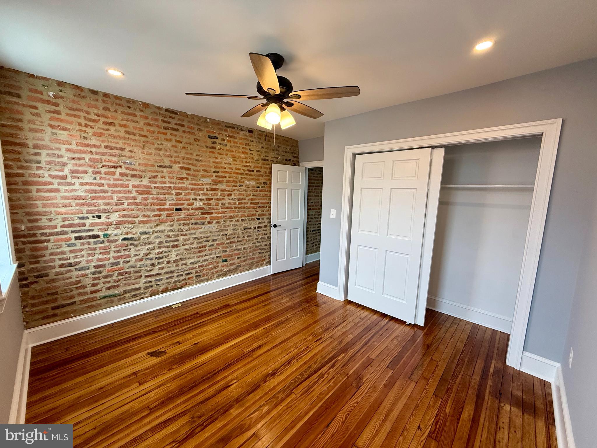 WASHINGTON VILLAGE - Residential