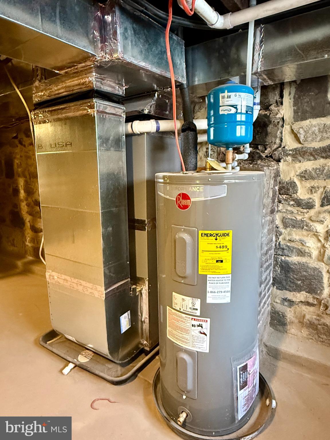 WASHINGTON VILLAGE - Residential