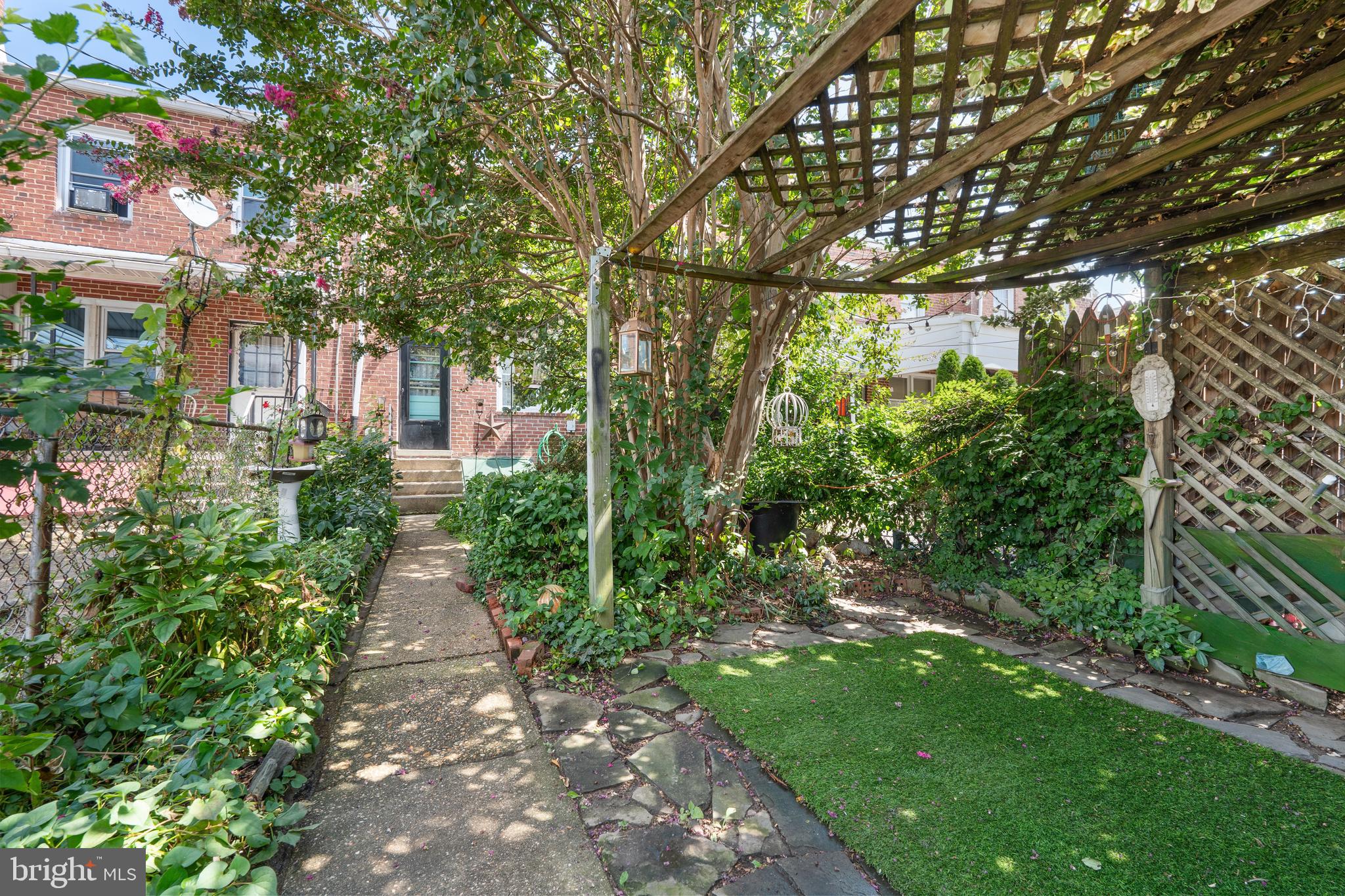 DUNDALK VILLAGE - Residential