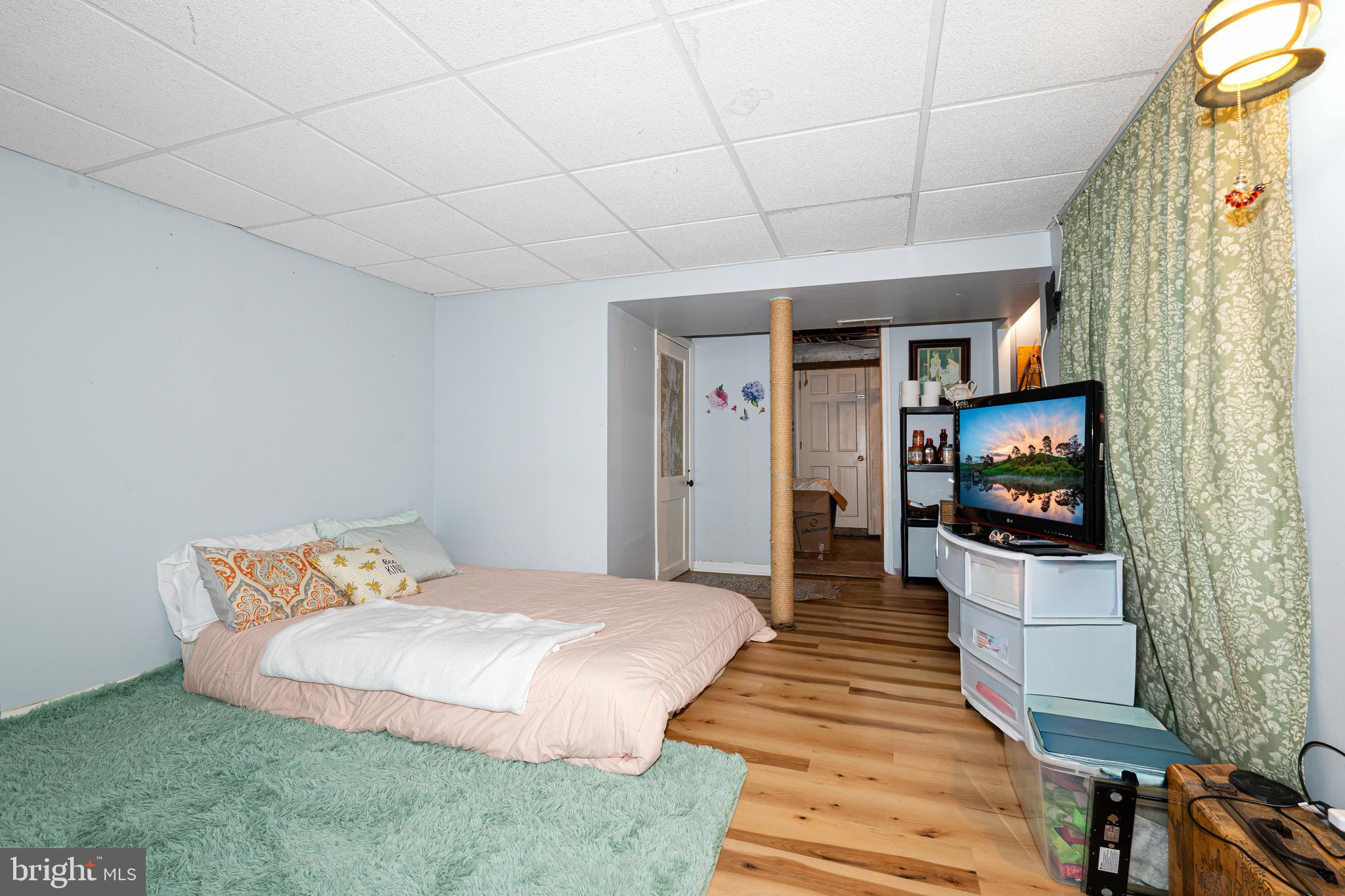 DUNDALK VILLAGE - Residential