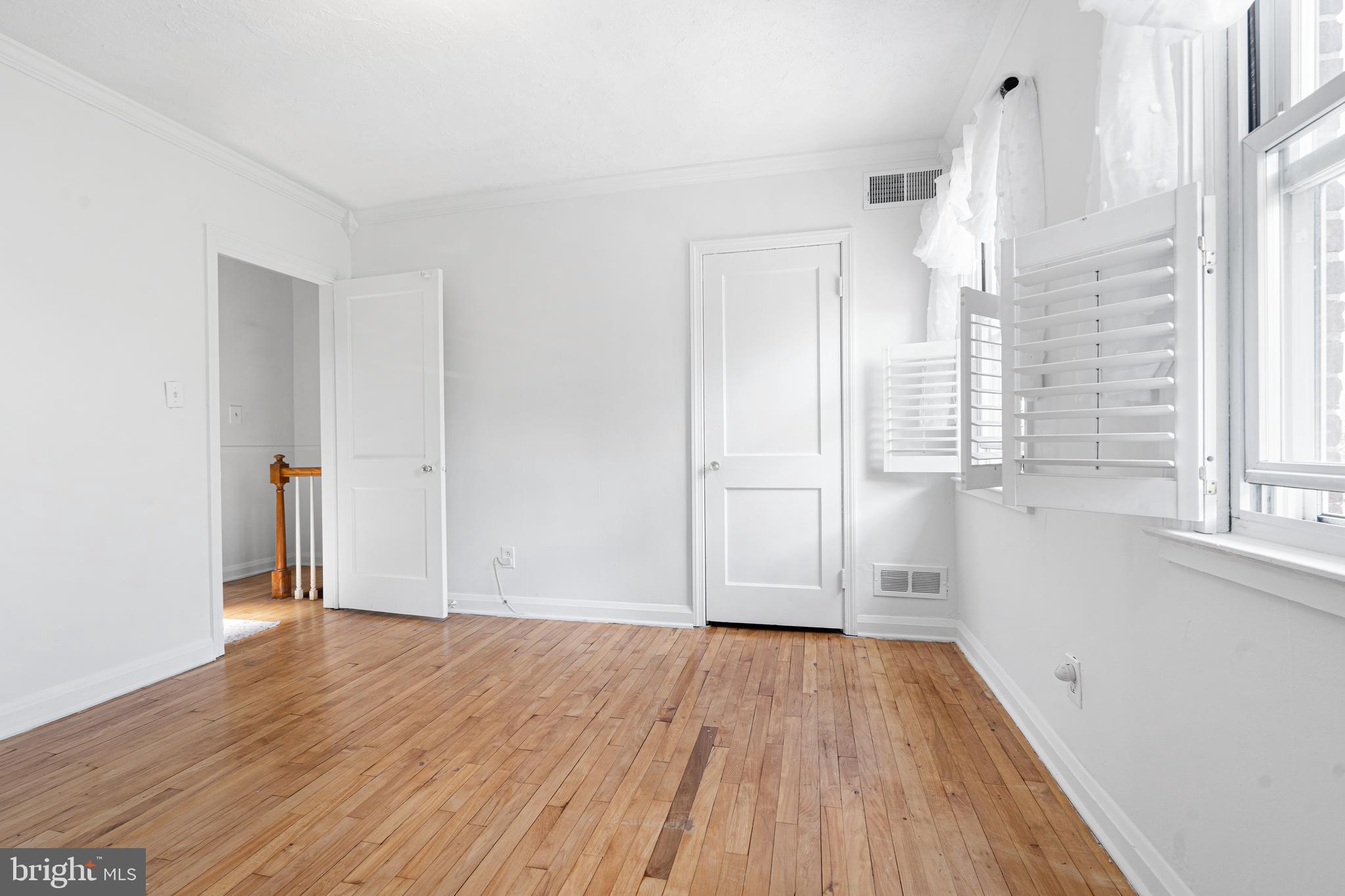 DUNDALK VILLAGE - Residential