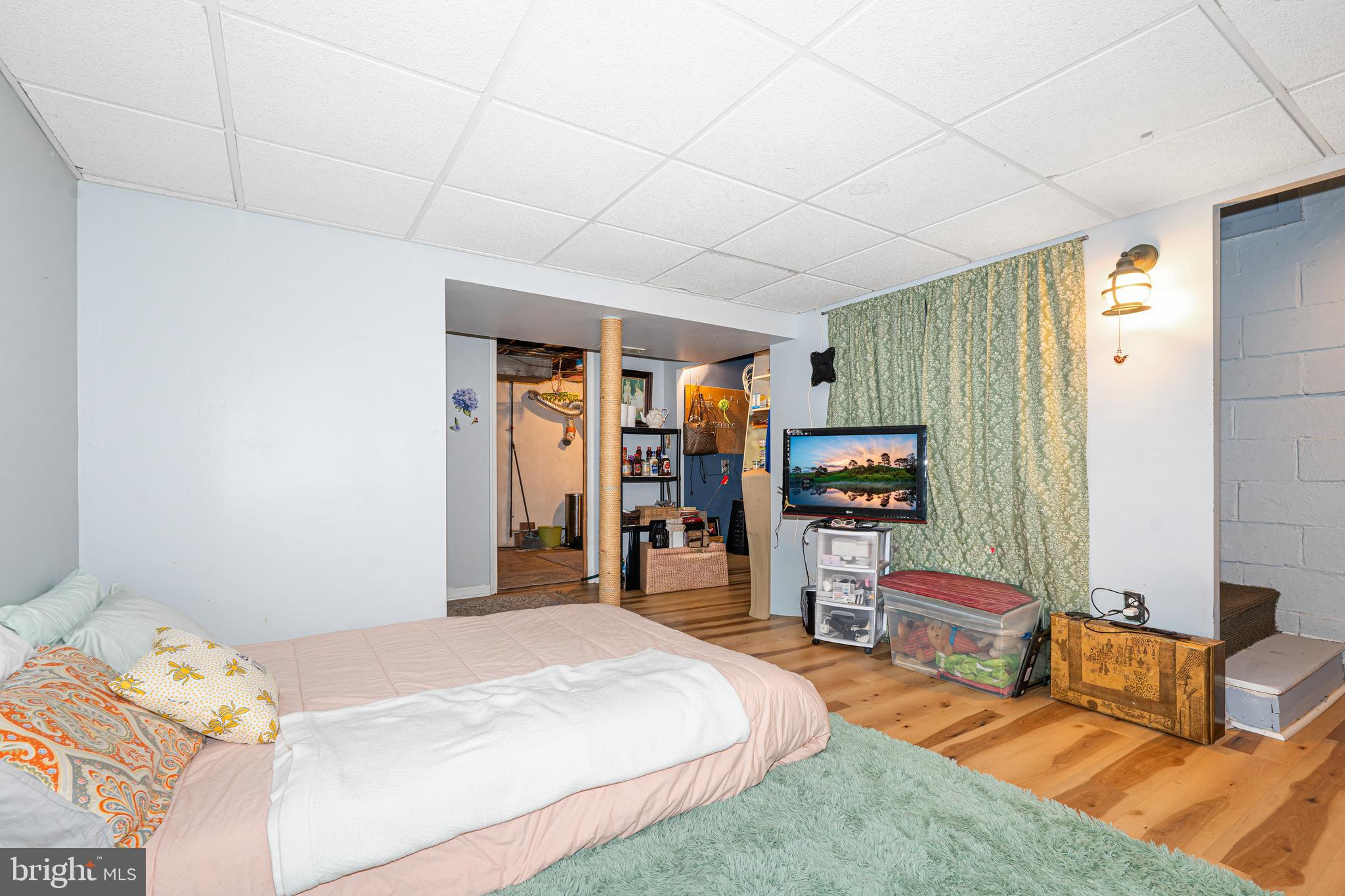 DUNDALK VILLAGE - Residential