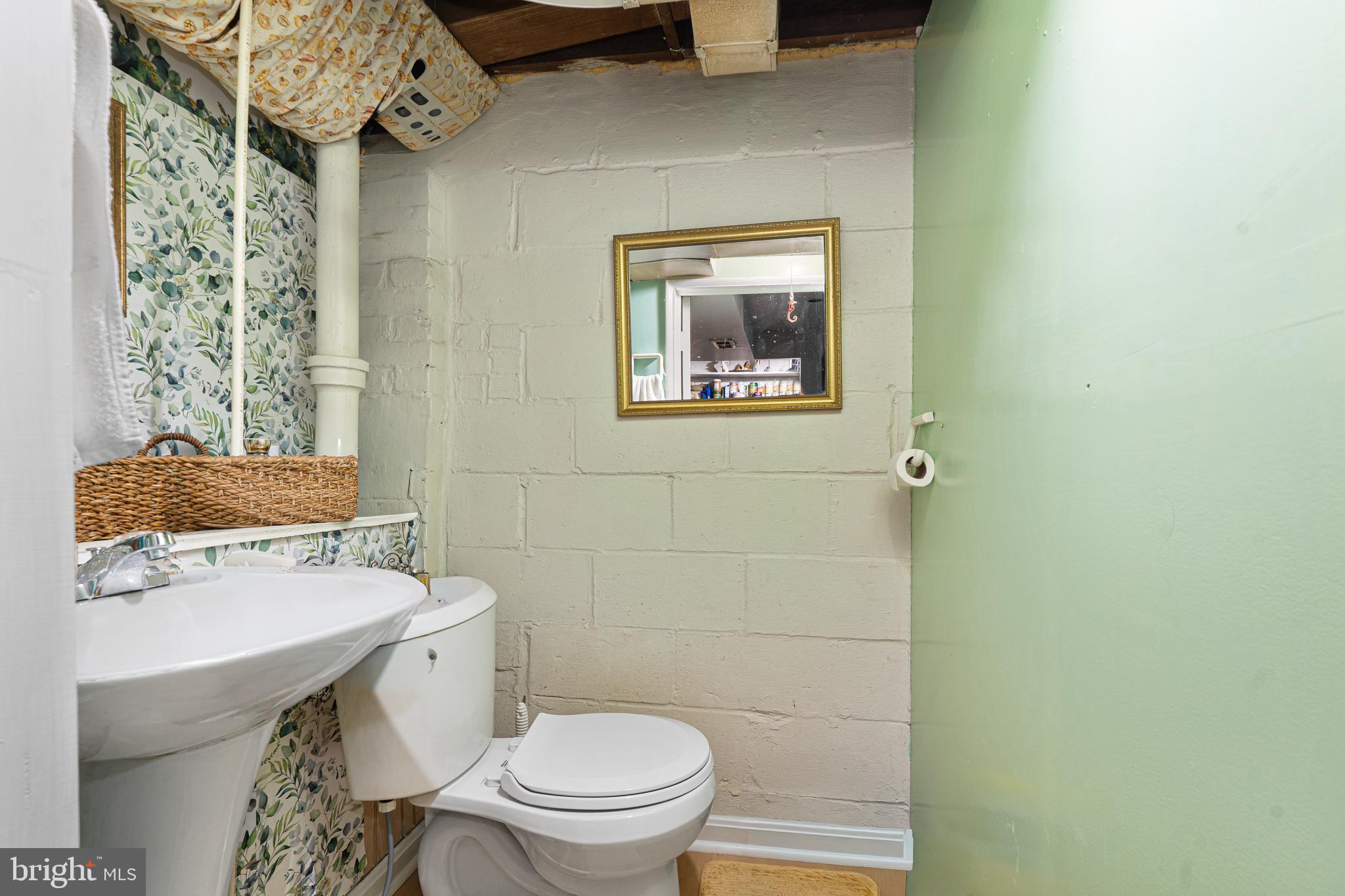 DUNDALK VILLAGE - Residential