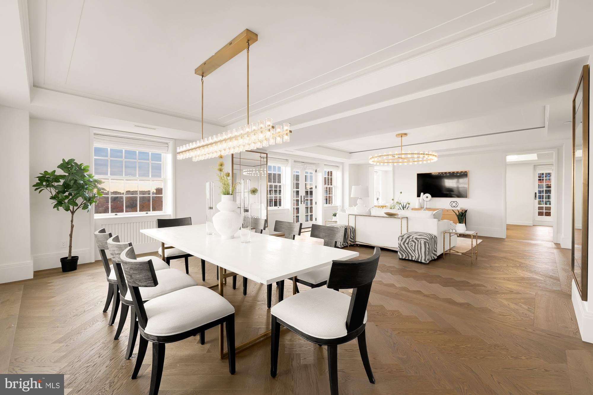 WOODLEY PARK - Residential