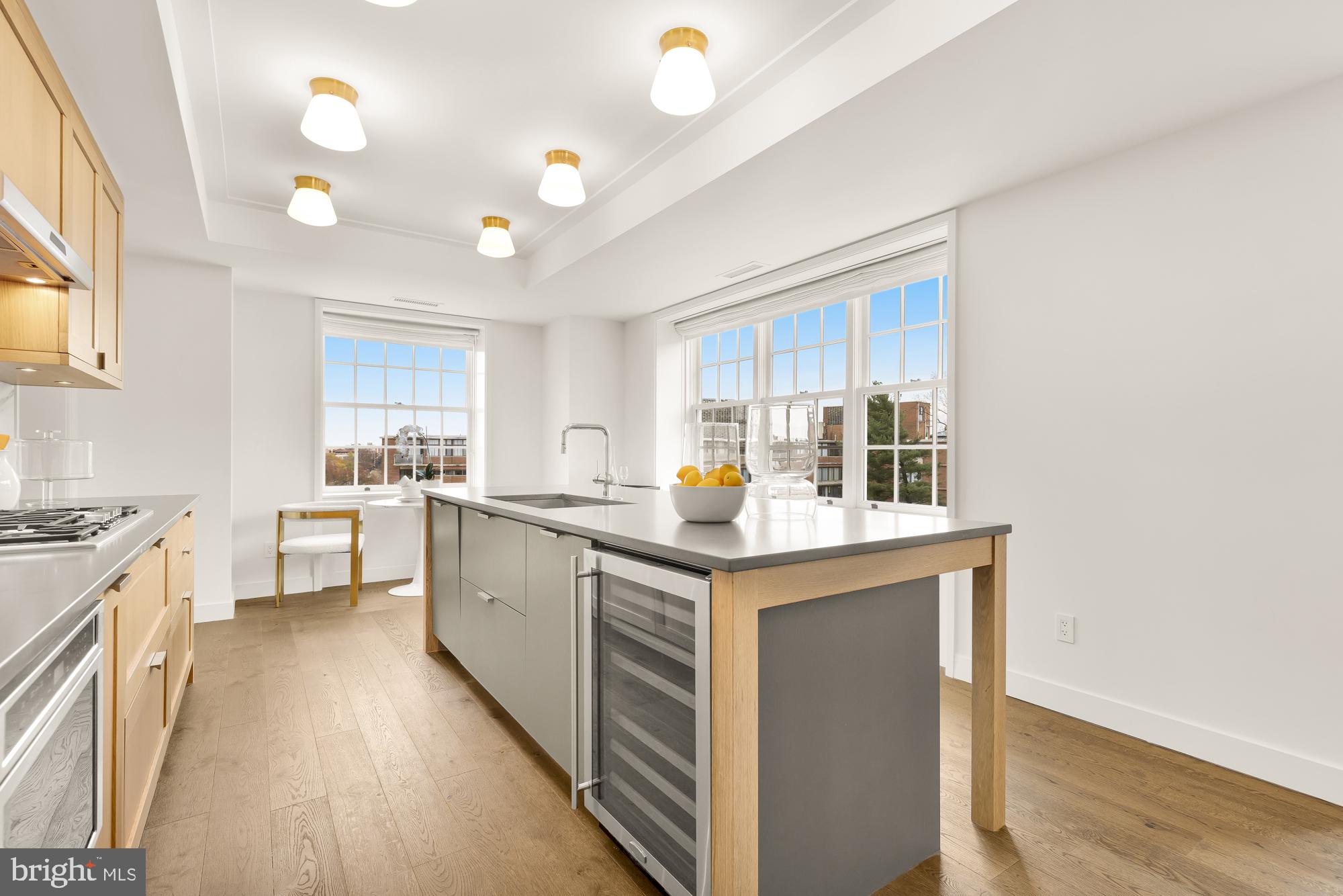 WOODLEY PARK - Residential