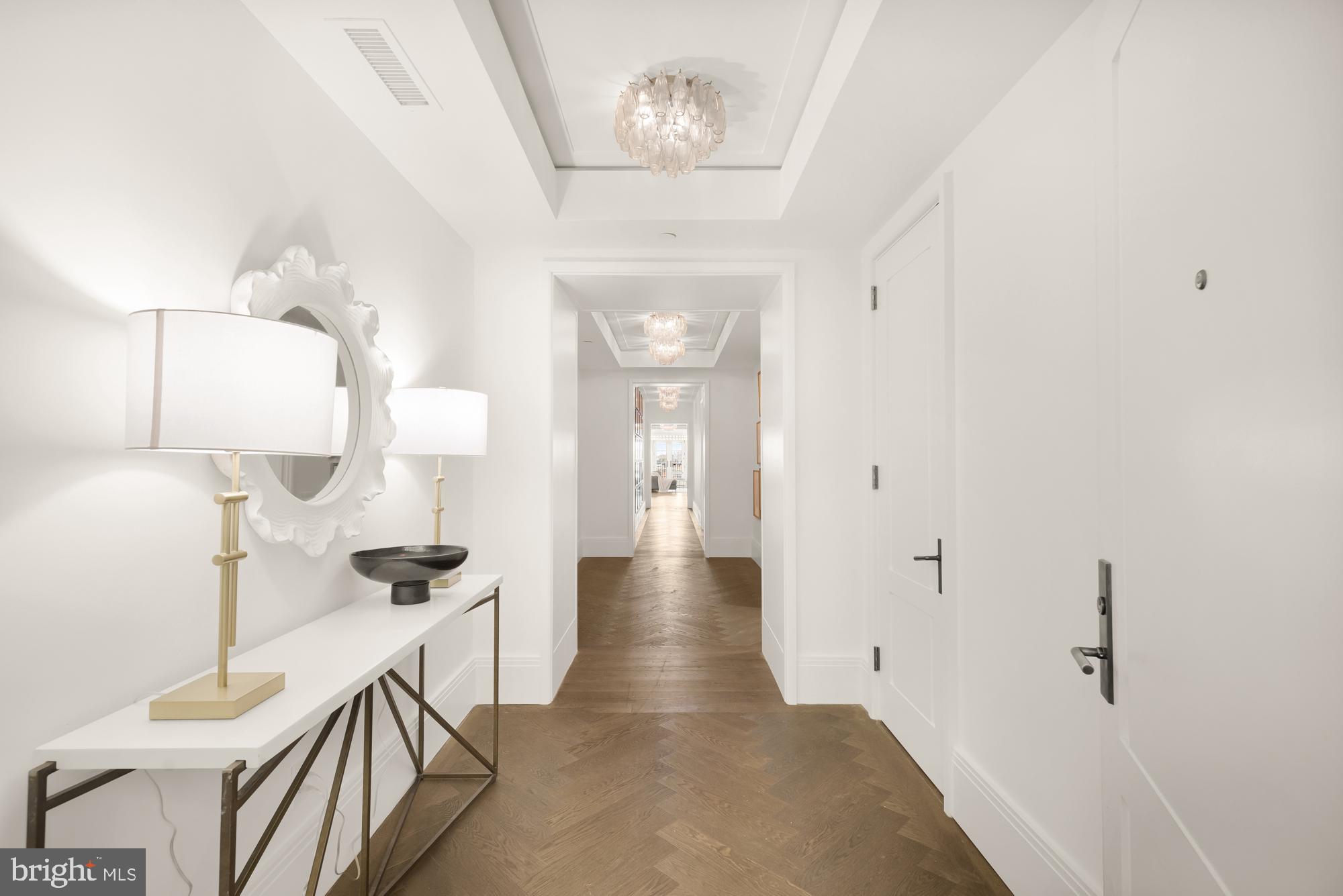 WOODLEY PARK - Residential