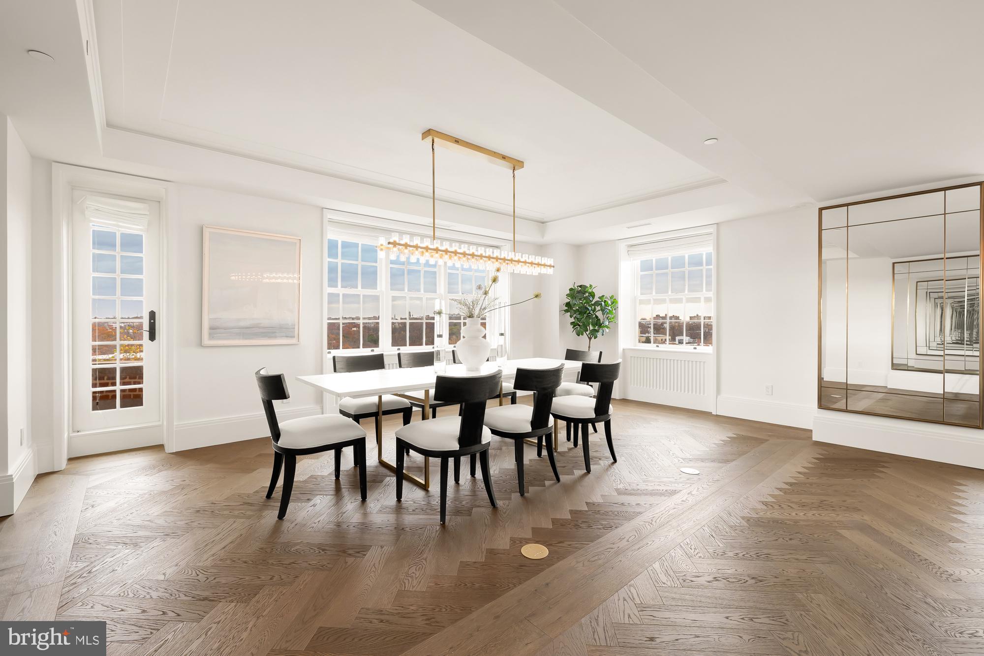WOODLEY PARK - Residential
