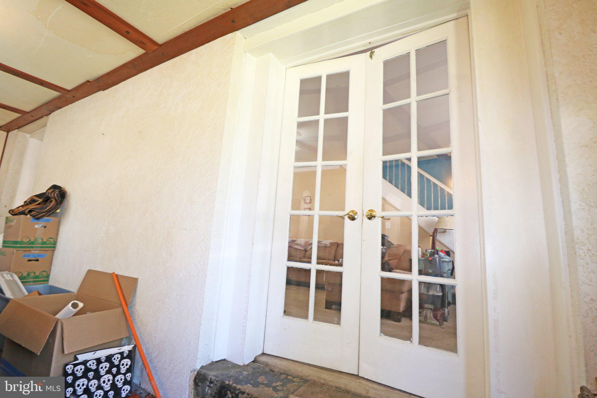 1402 MAIN STREET