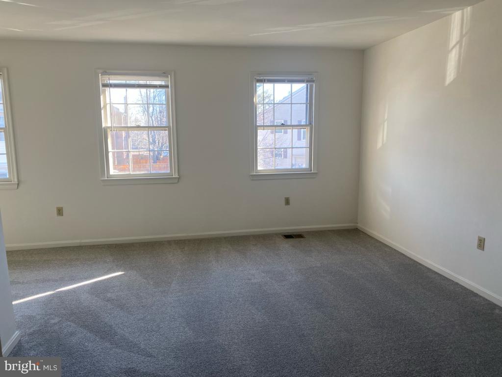 SARATOGA TOWNHOUSES - Residential Lease