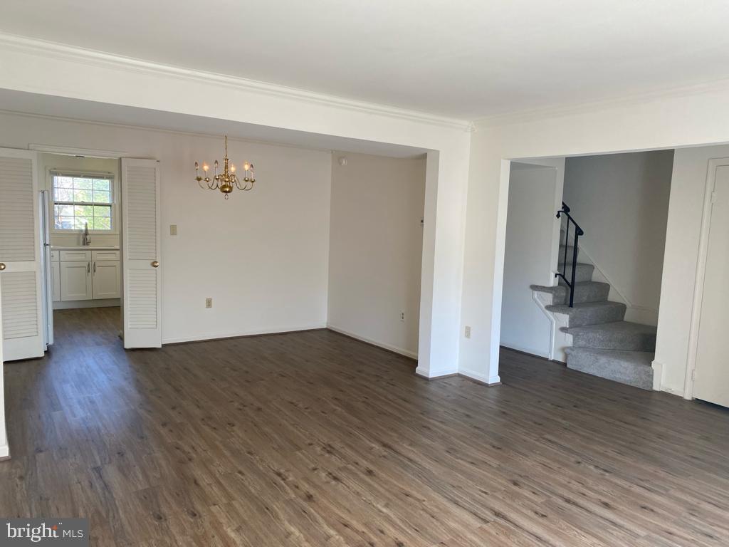 SARATOGA TOWNHOUSES - Residential Lease