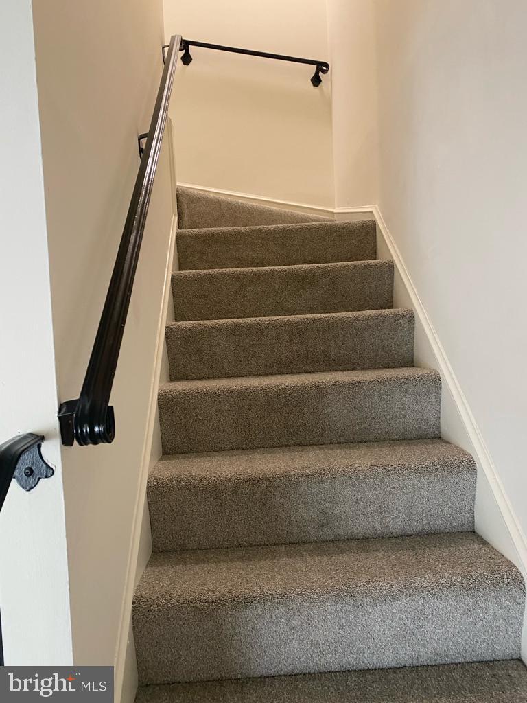 SARATOGA TOWNHOUSES - Residential Lease