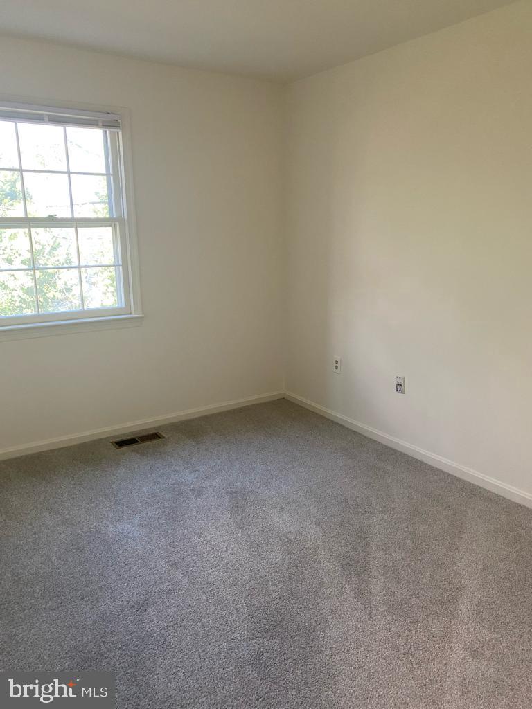 SARATOGA TOWNHOUSES - Residential Lease