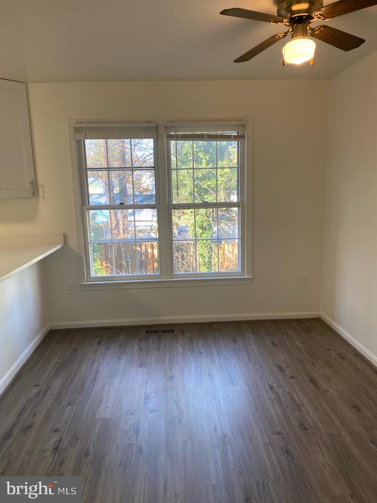 SARATOGA TOWNHOUSES - Residential Lease