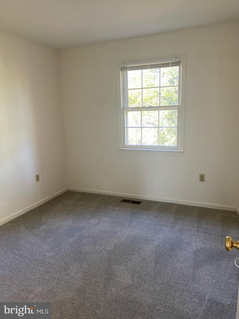 SARATOGA TOWNHOUSES - Residential Lease