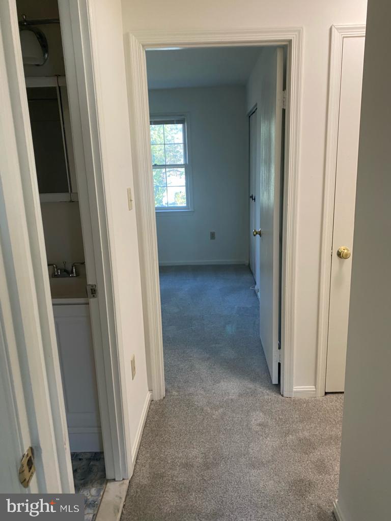 SARATOGA TOWNHOUSES - Residential Lease