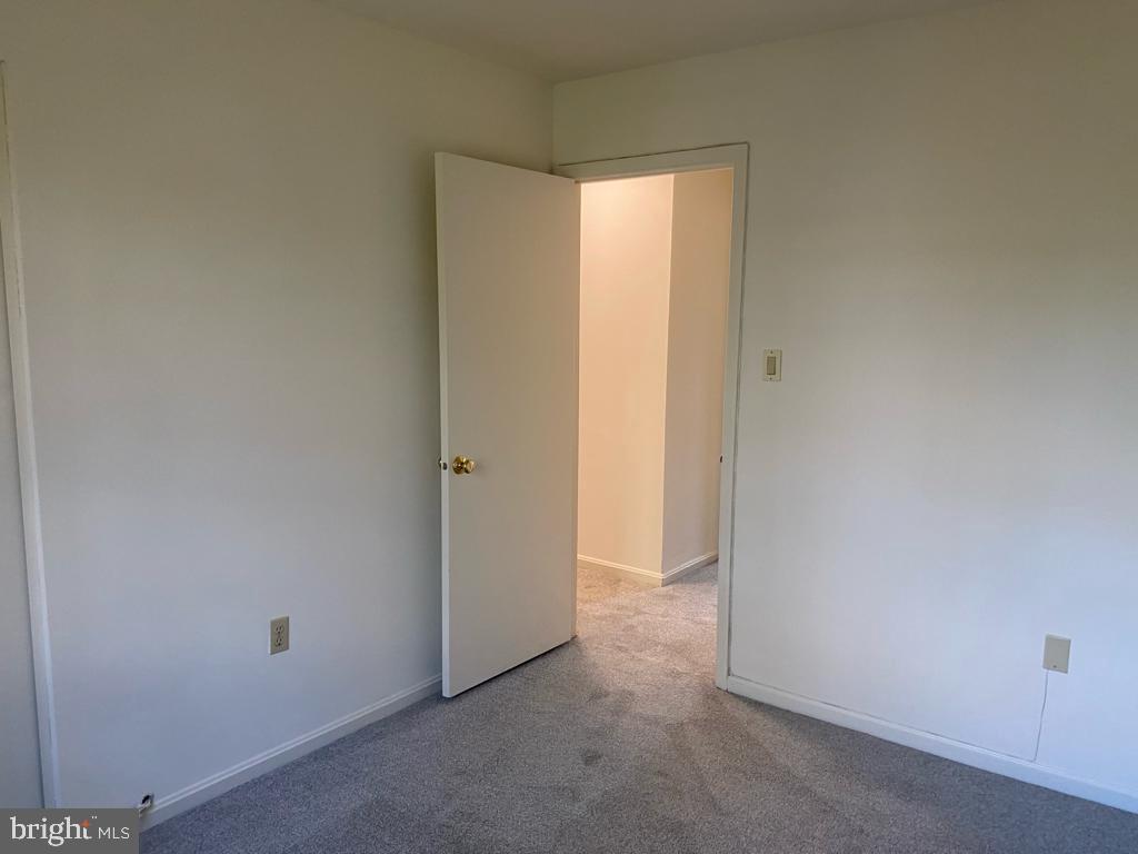 SARATOGA TOWNHOUSES - Residential Lease