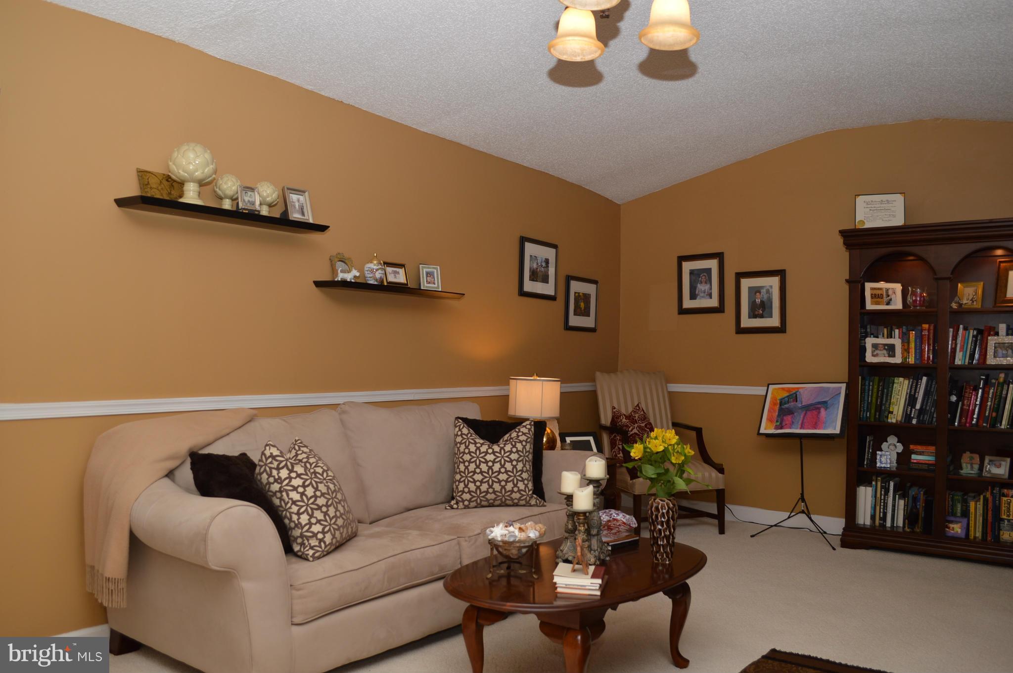 HUNT RIDGE - Residential