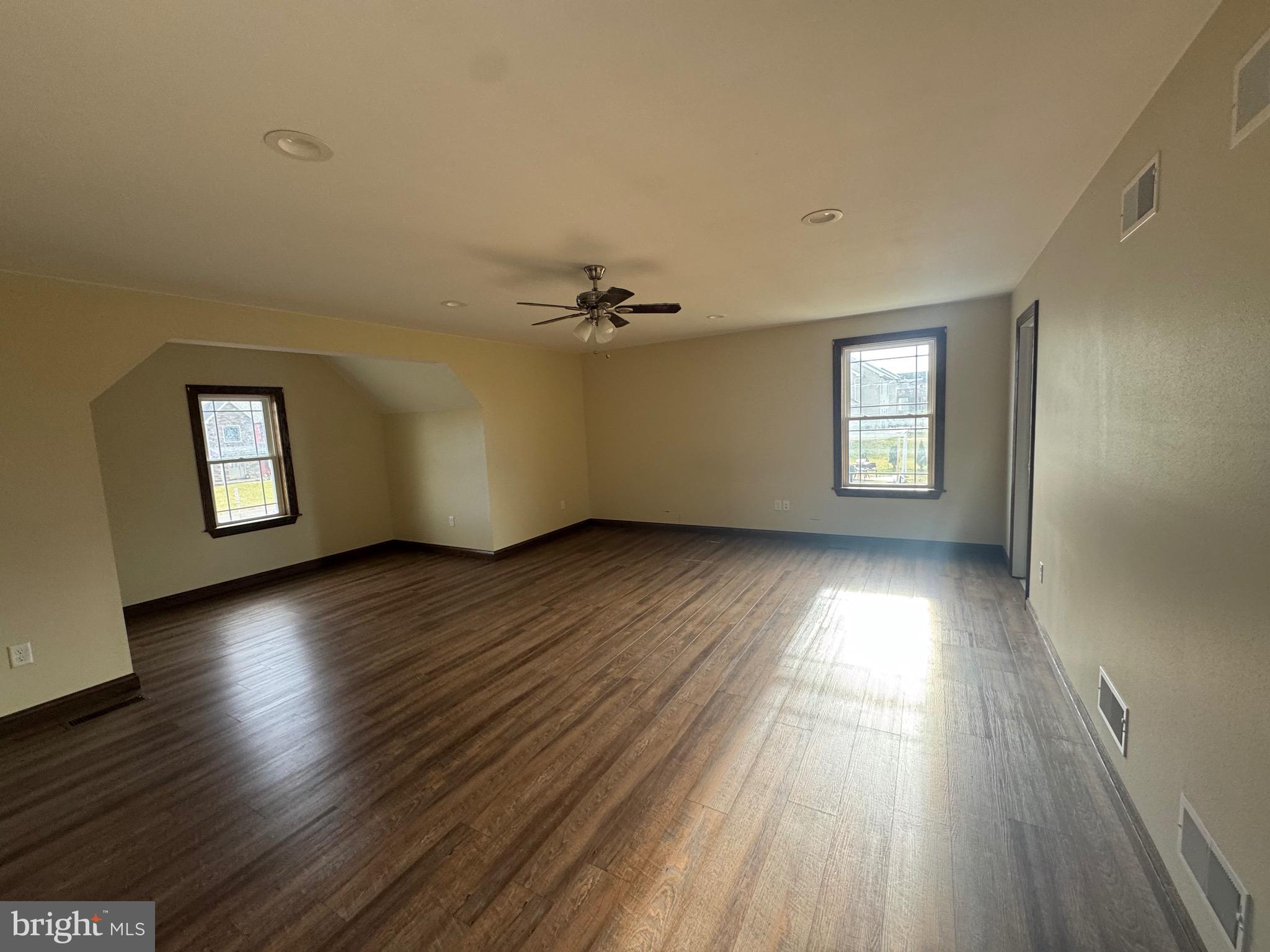 KESWICK HEIGHTS - Residential