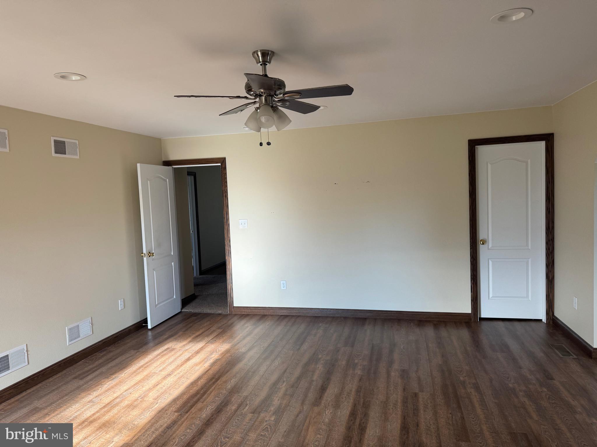 KESWICK HEIGHTS - Residential