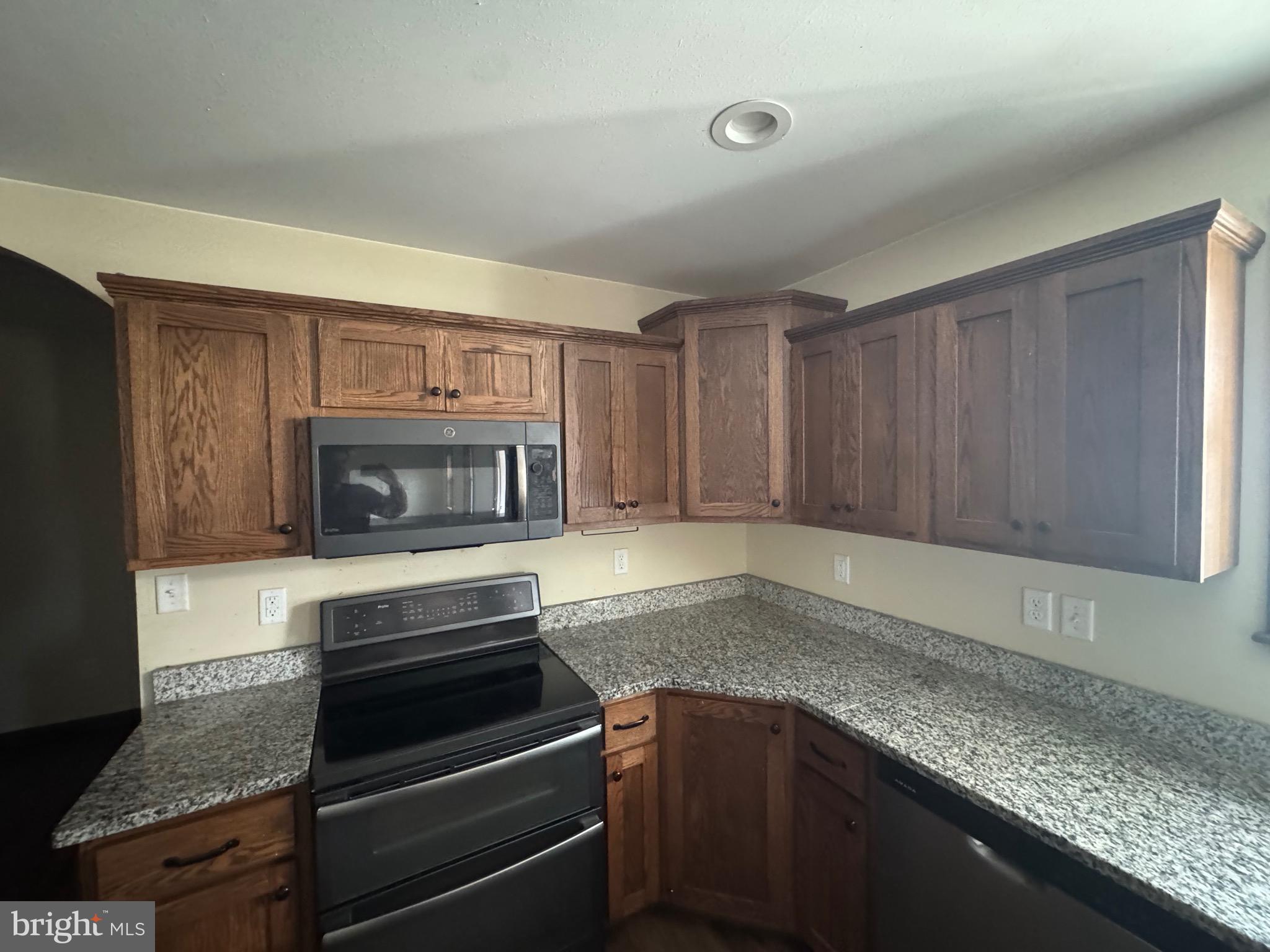 KESWICK HEIGHTS - Residential