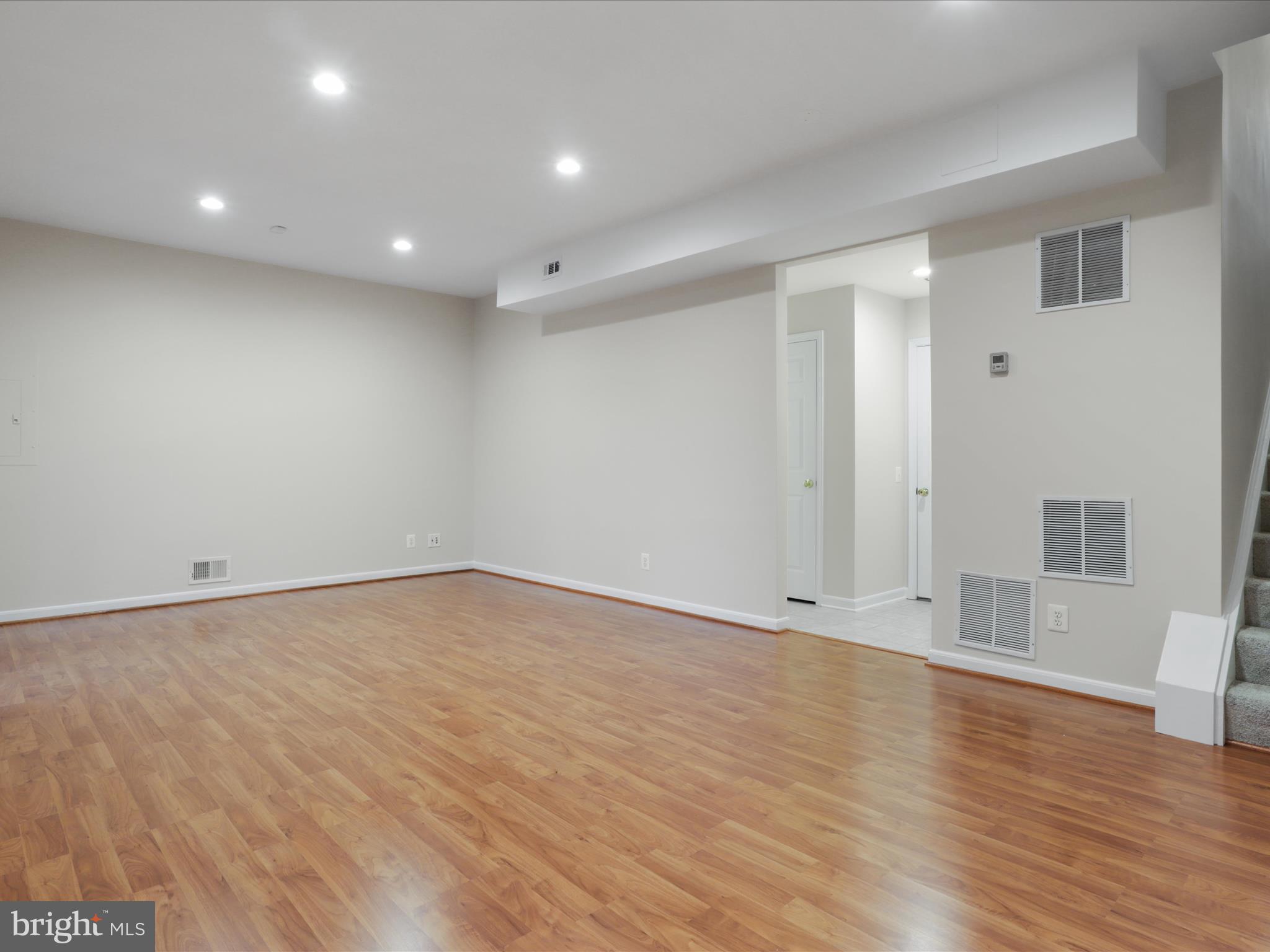 HUNTERS BRANCH - Residential