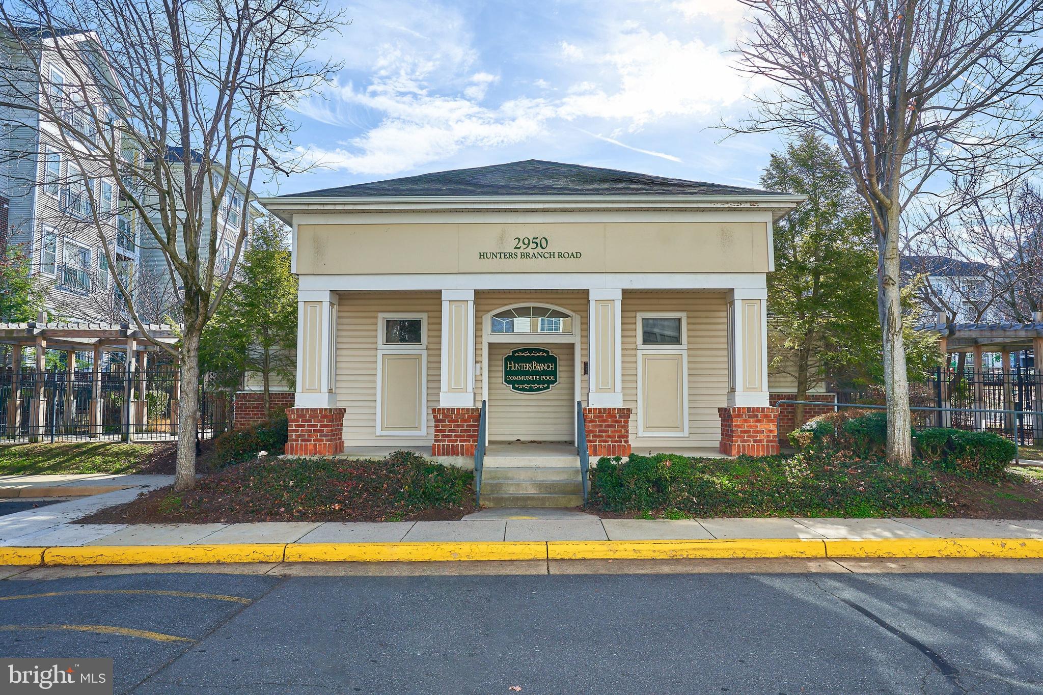 HUNTERS BRANCH - Residential