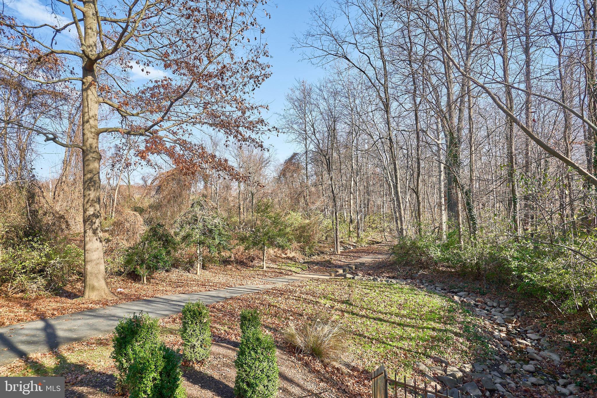 HUNTERS BRANCH - Residential