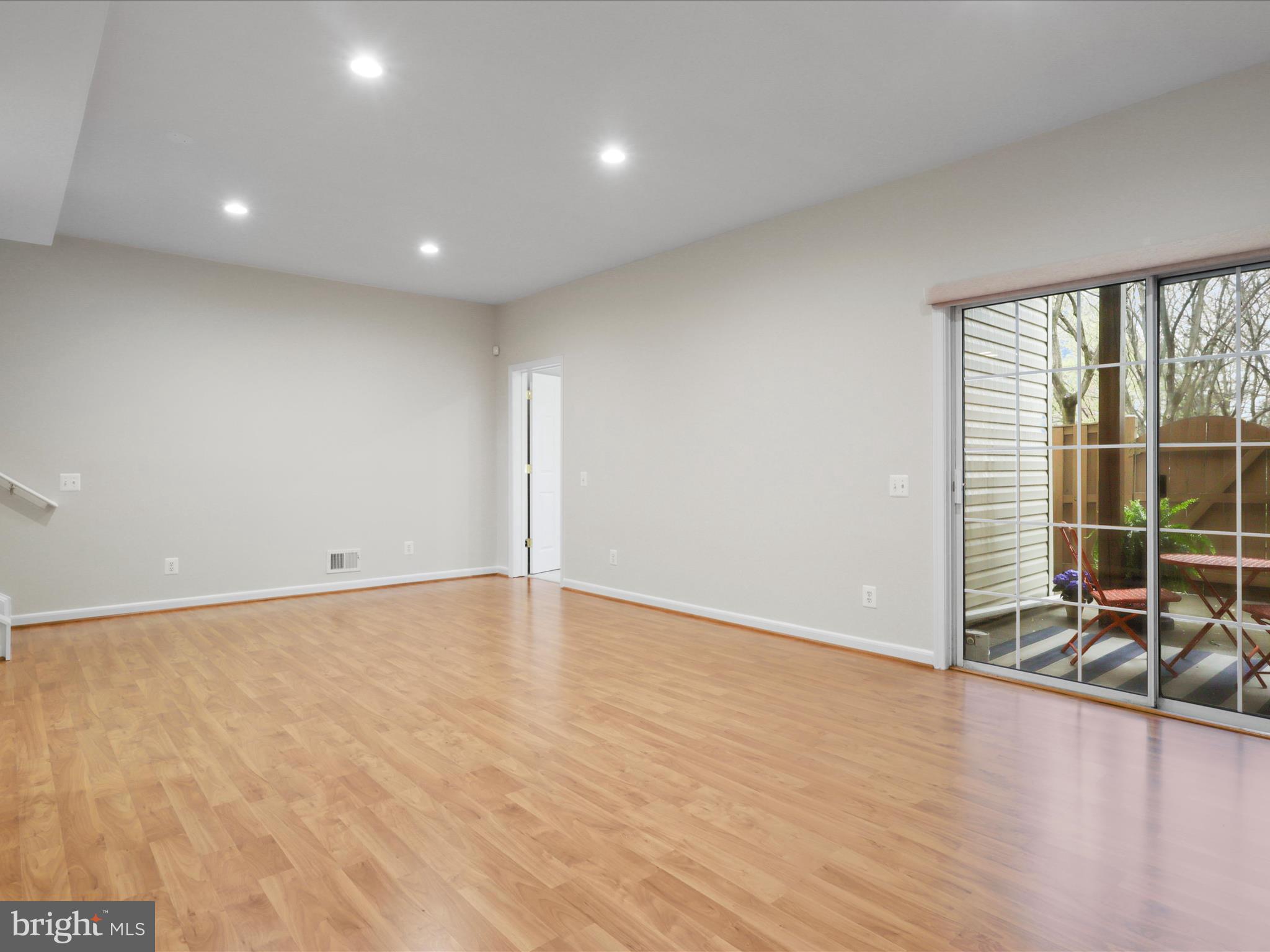 HUNTERS BRANCH - Residential