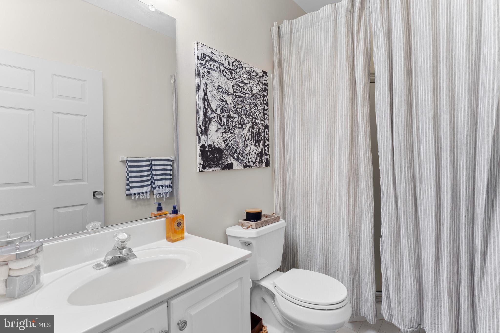 FAIRWAYS BAY HILLS CONDOMINIUMS - Residential