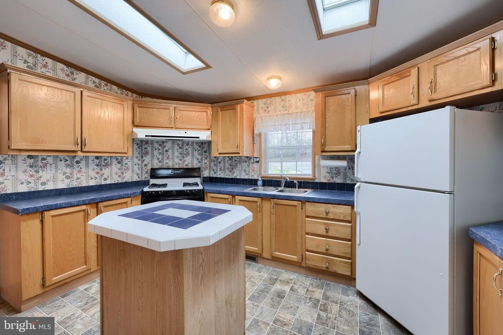 Photo of 16 Brian Court, STEVENS, PA 17578 (MLS # PALA2084388)