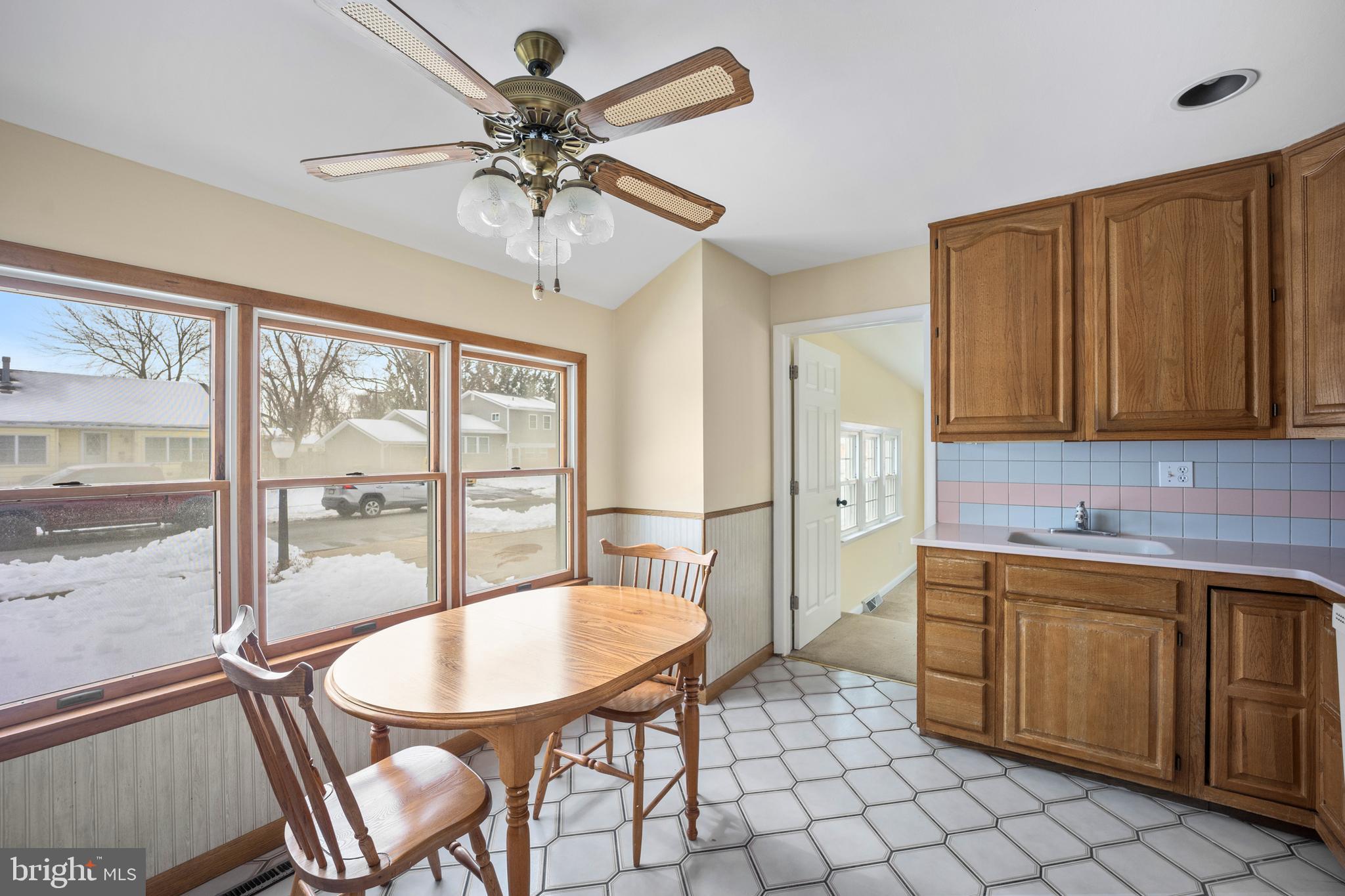 ROBSCOTT MANOR - Residential