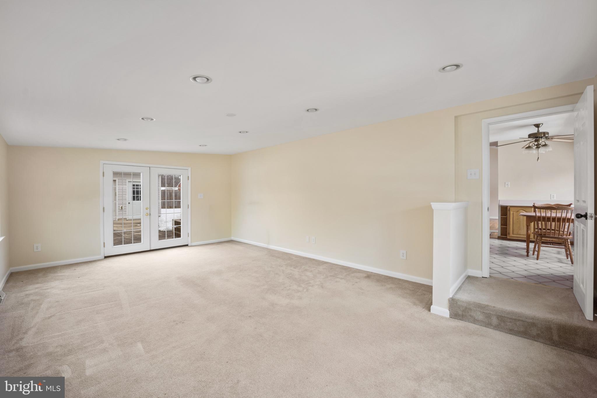 ROBSCOTT MANOR - Residential