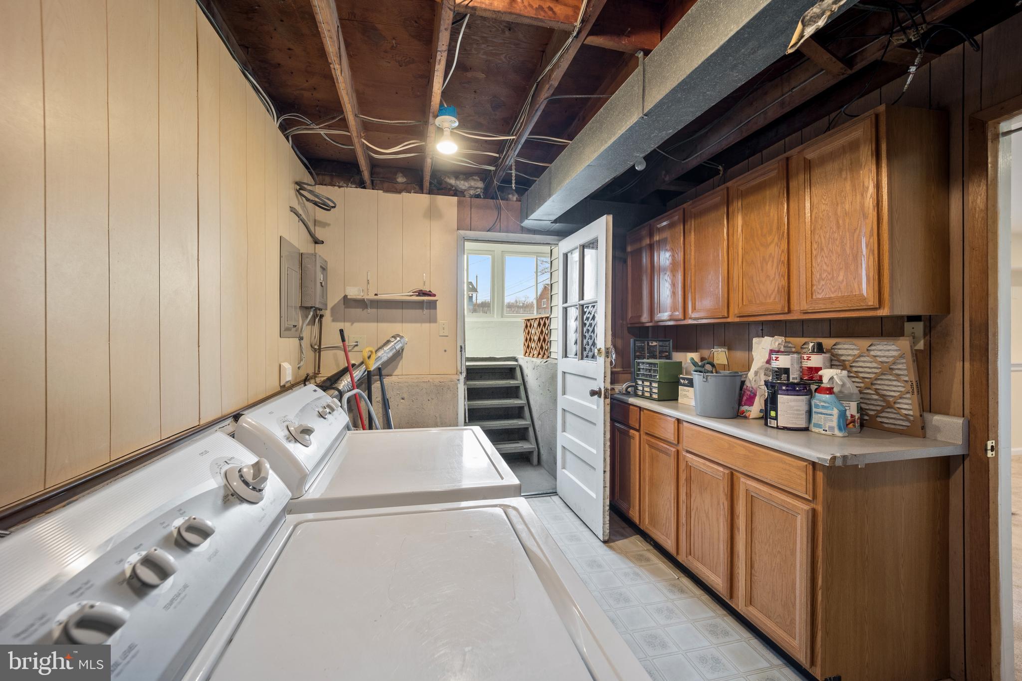 ROBSCOTT MANOR - Residential