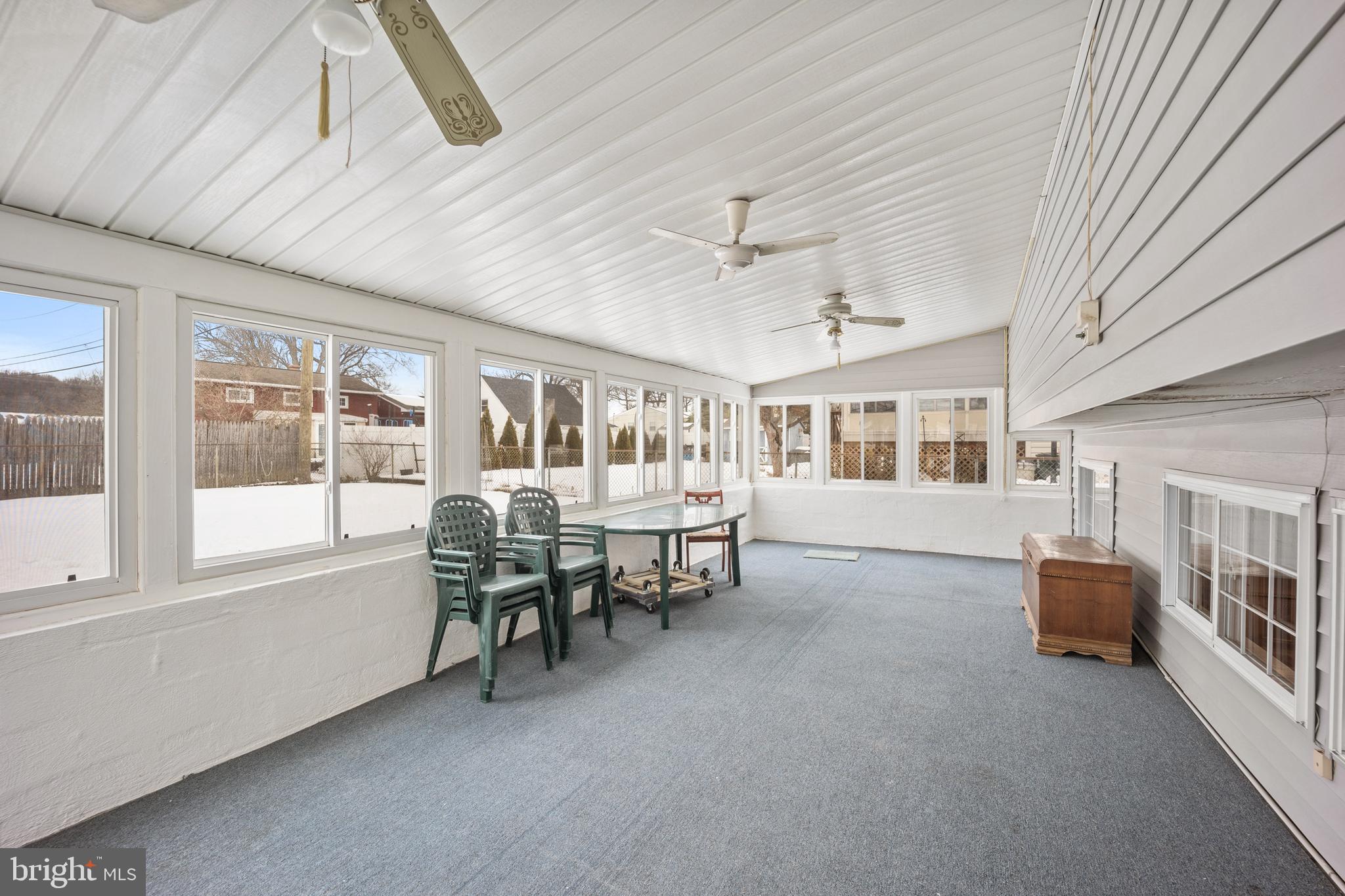 ROBSCOTT MANOR - Residential