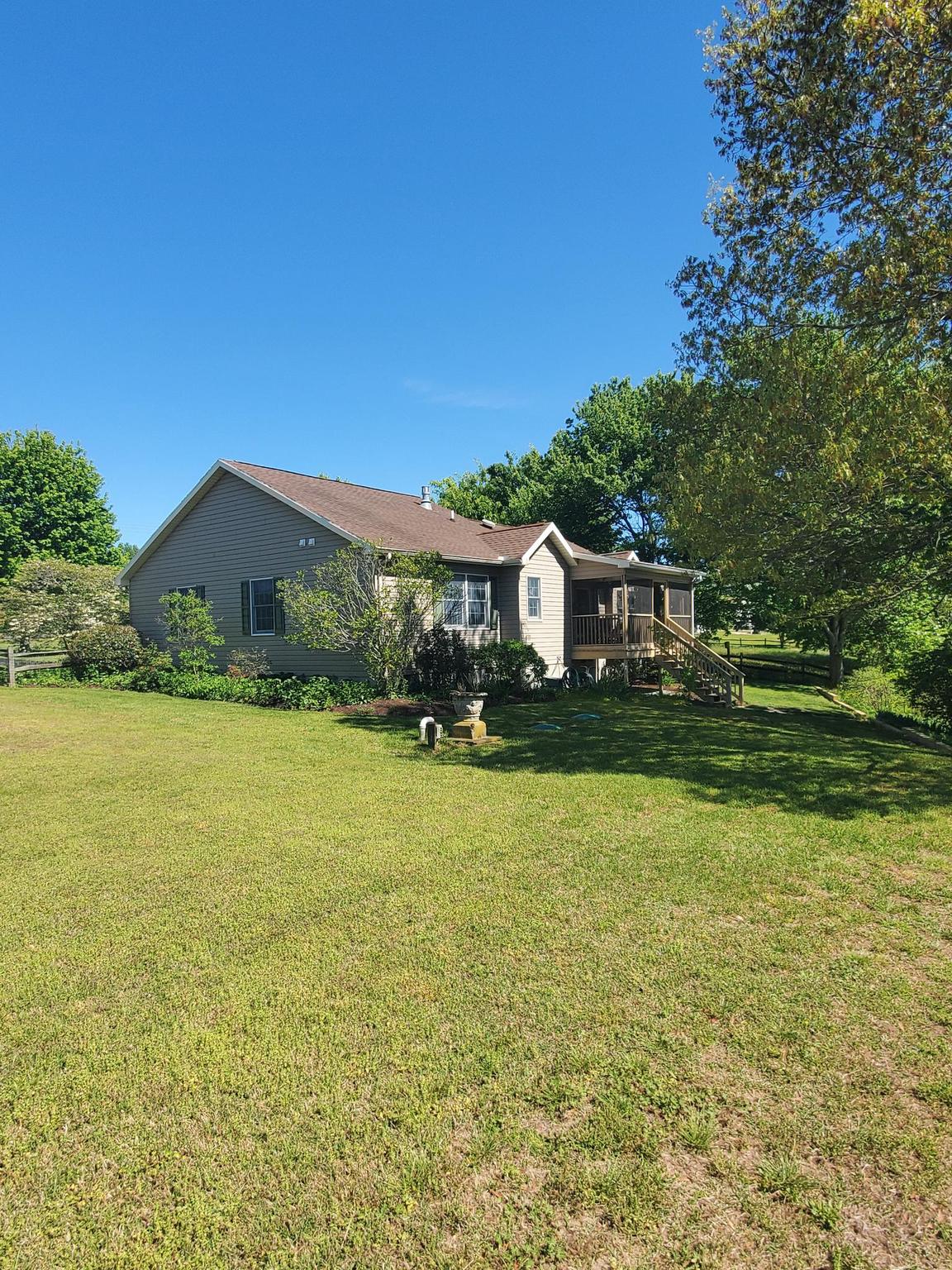 8560 CEDAR CREEK ROAD