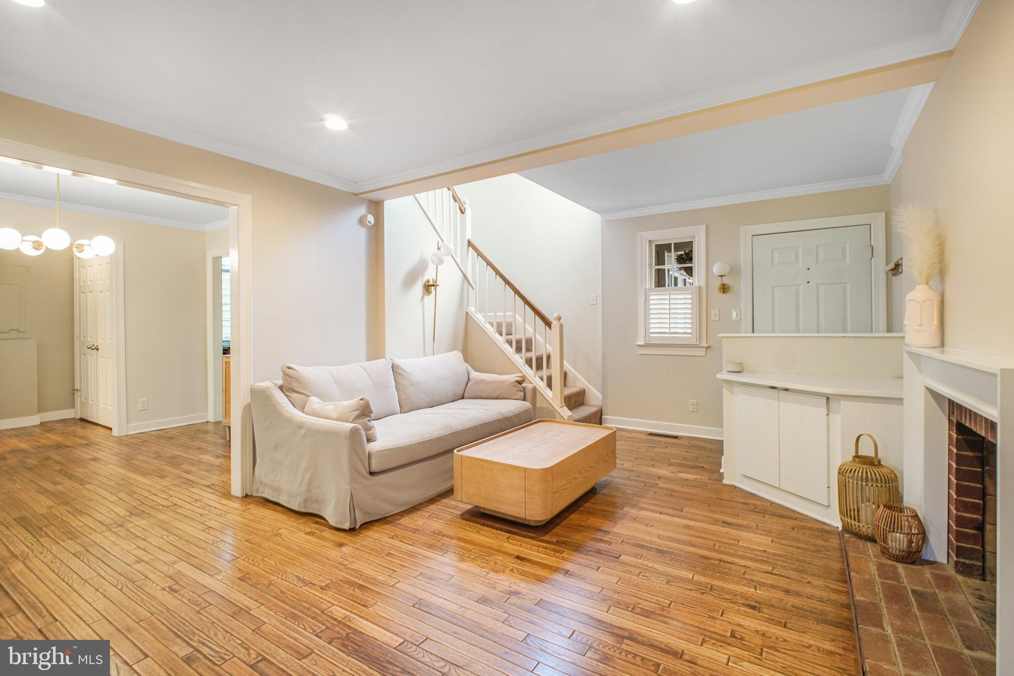 DOWNTOWN FREDERICKSBURG - Residential