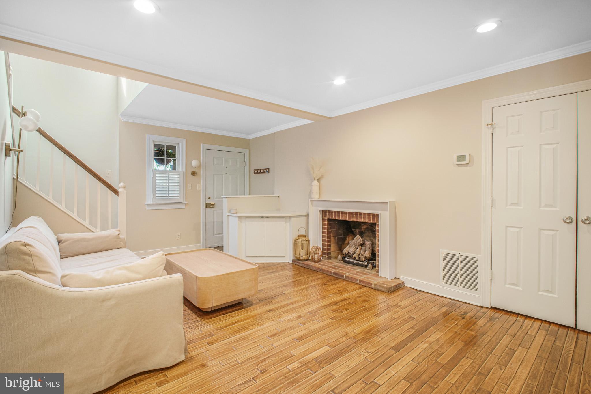 DOWNTOWN FREDERICKSBURG - Residential