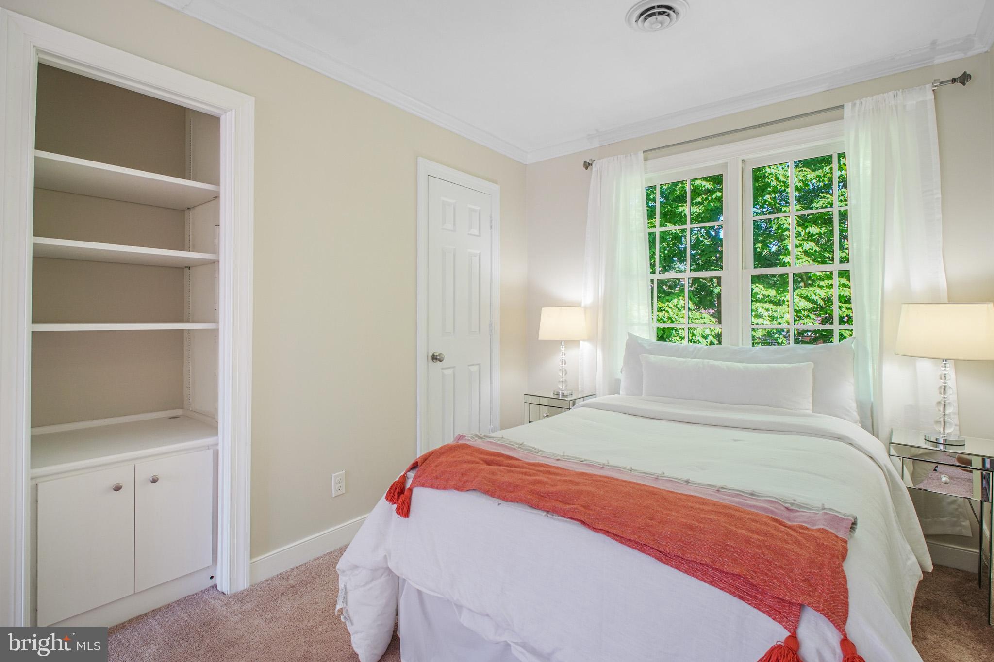 DOWNTOWN FREDERICKSBURG - Residential