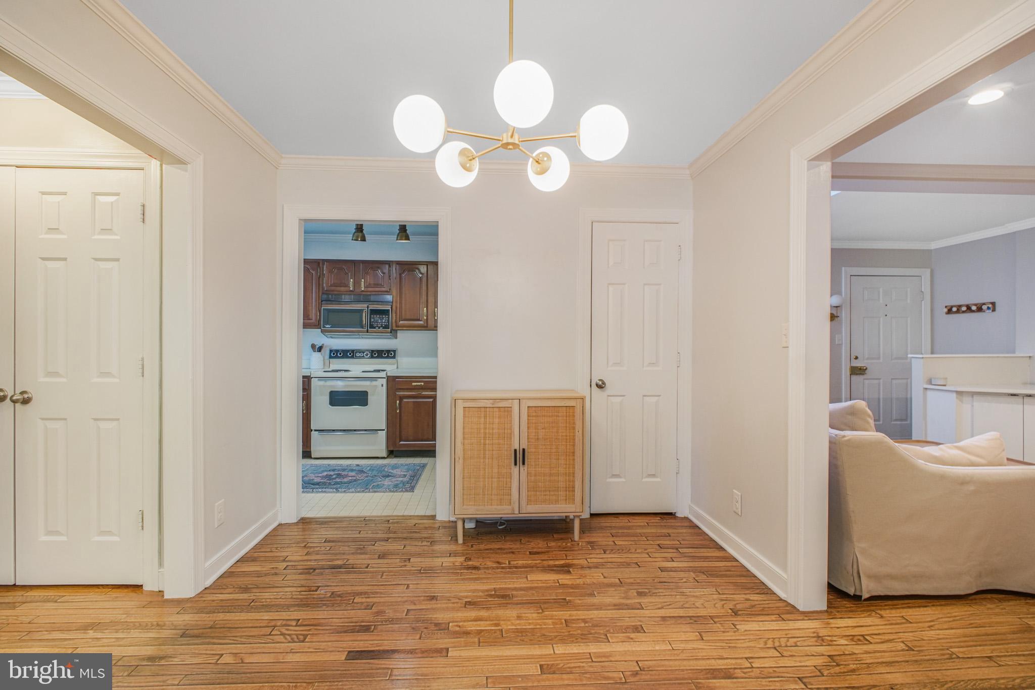 DOWNTOWN FREDERICKSBURG - Residential