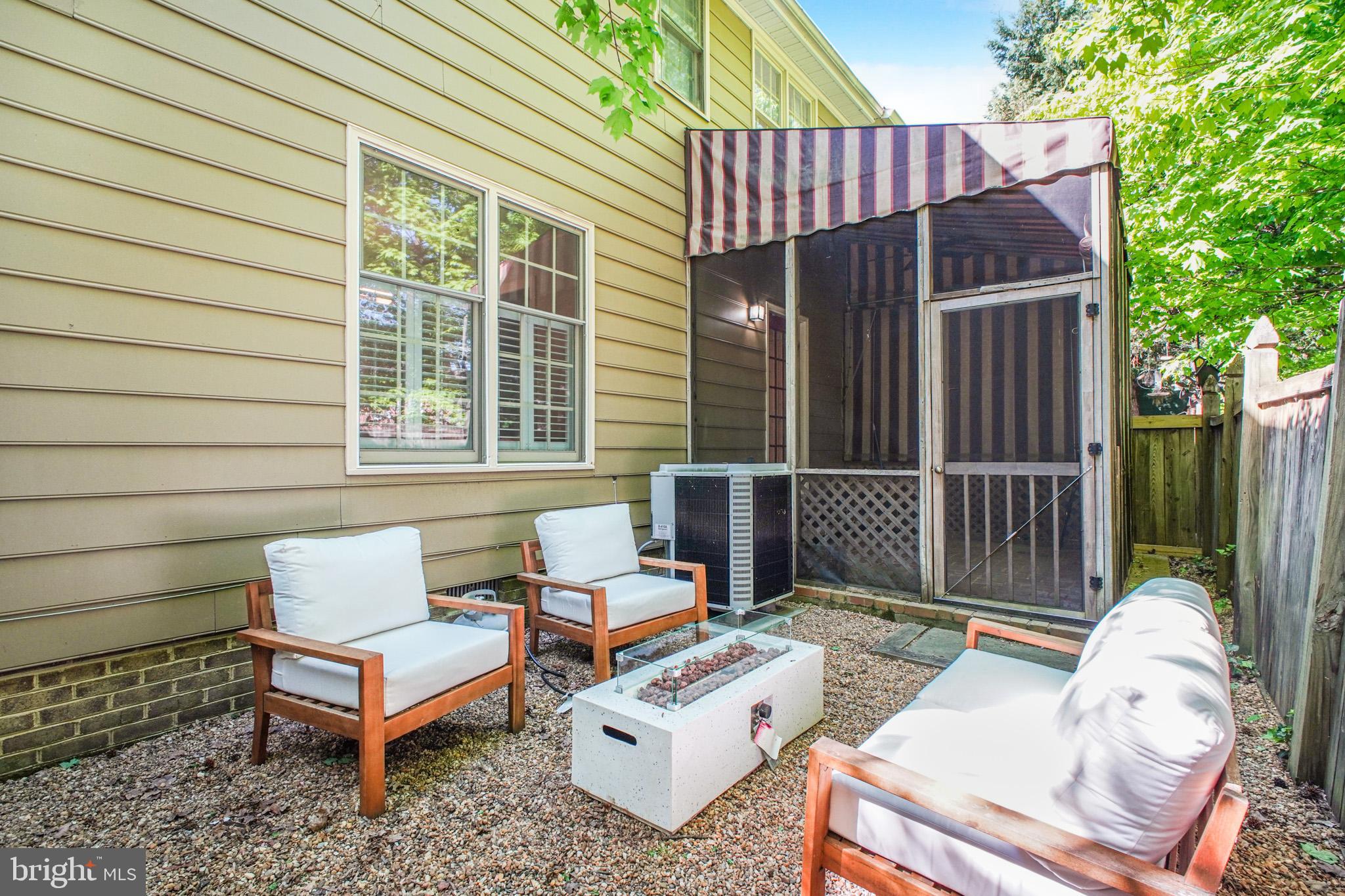 DOWNTOWN FREDERICKSBURG - Residential