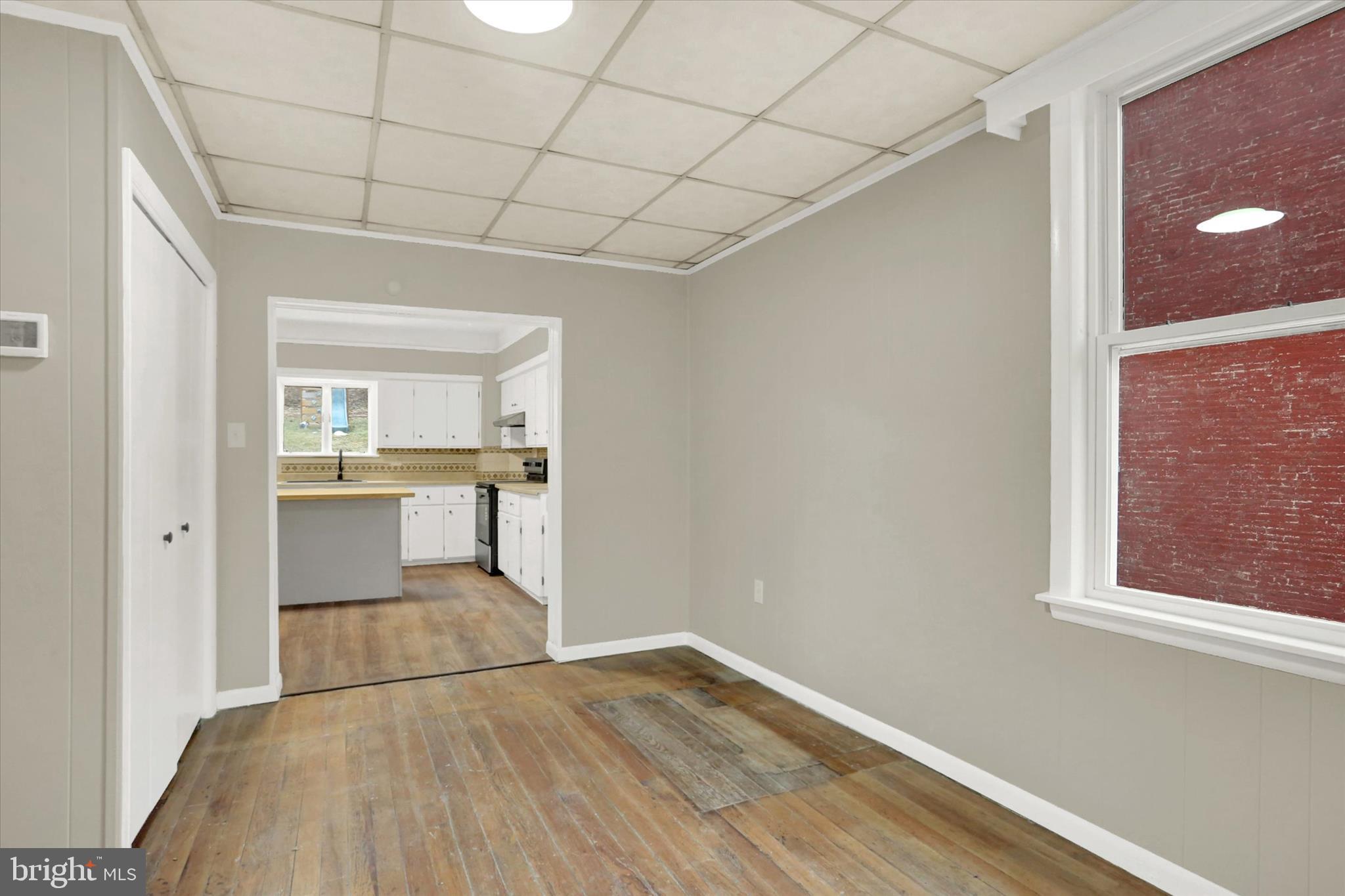 GLEN ROCK BORO - Residential