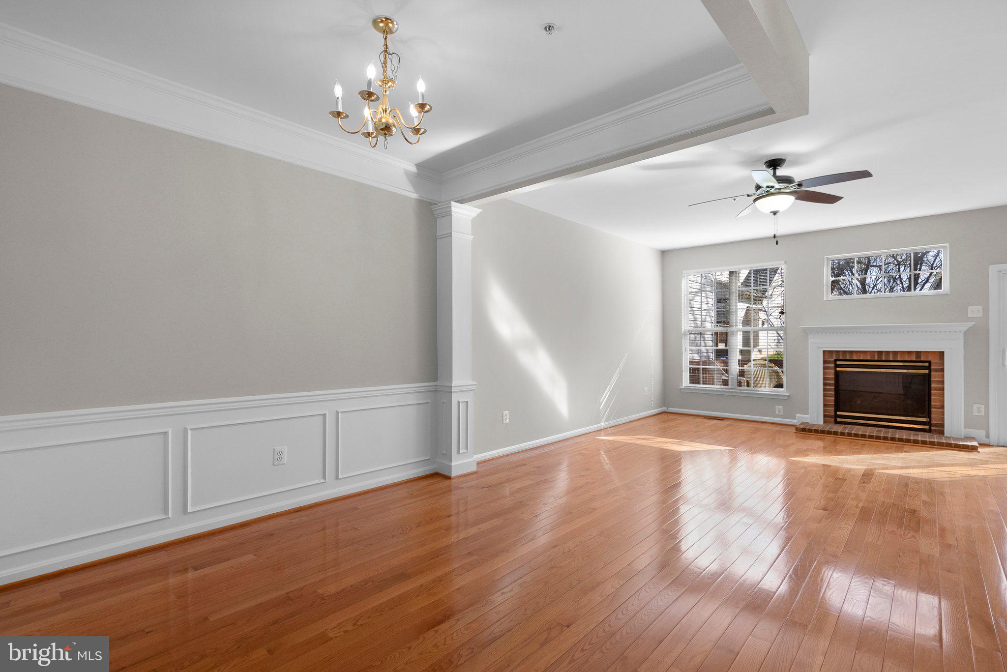 KINGSVIEW VILLAGE - Residential