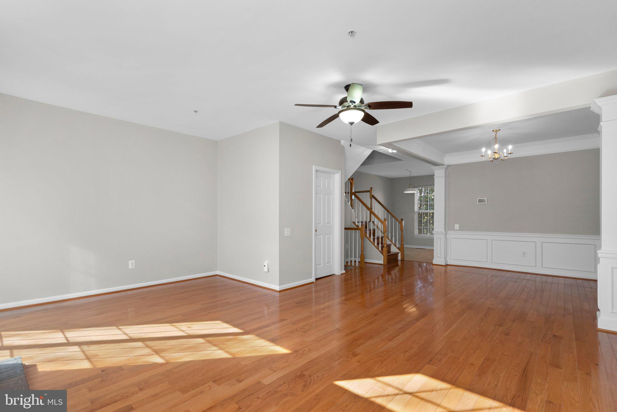 KINGSVIEW VILLAGE - Residential