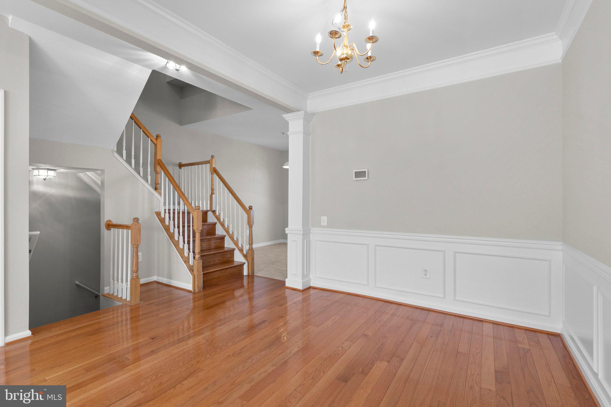 KINGSVIEW VILLAGE - Residential