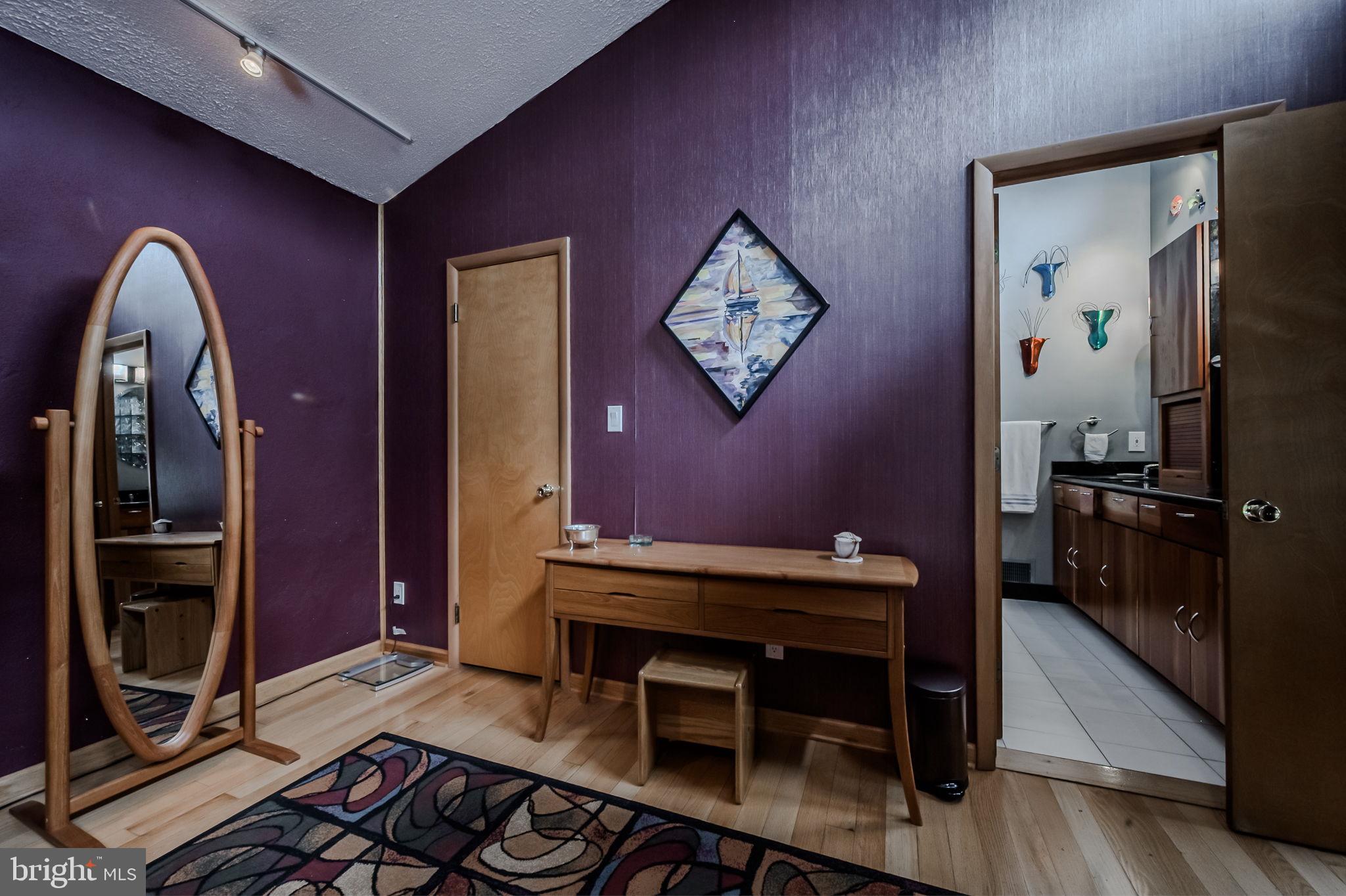 MORGAN HOLLOW - Residential