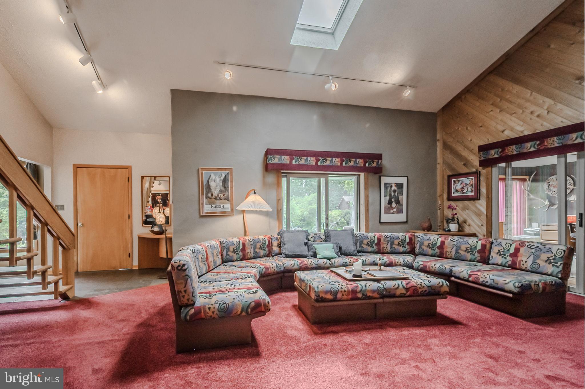 MORGAN HOLLOW - Residential