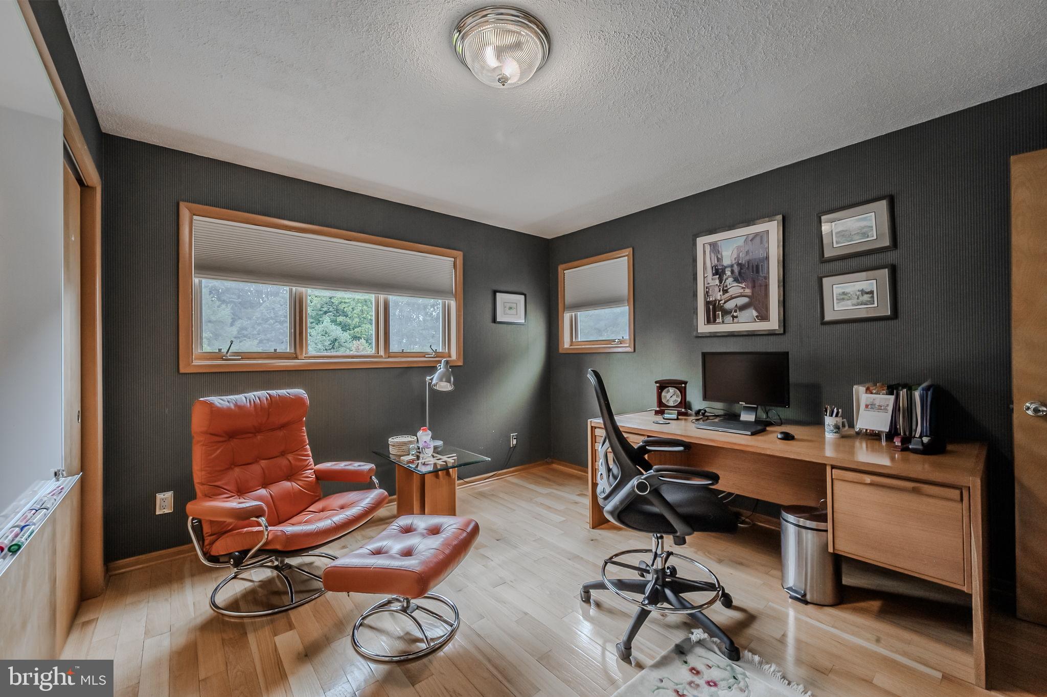 MORGAN HOLLOW - Residential