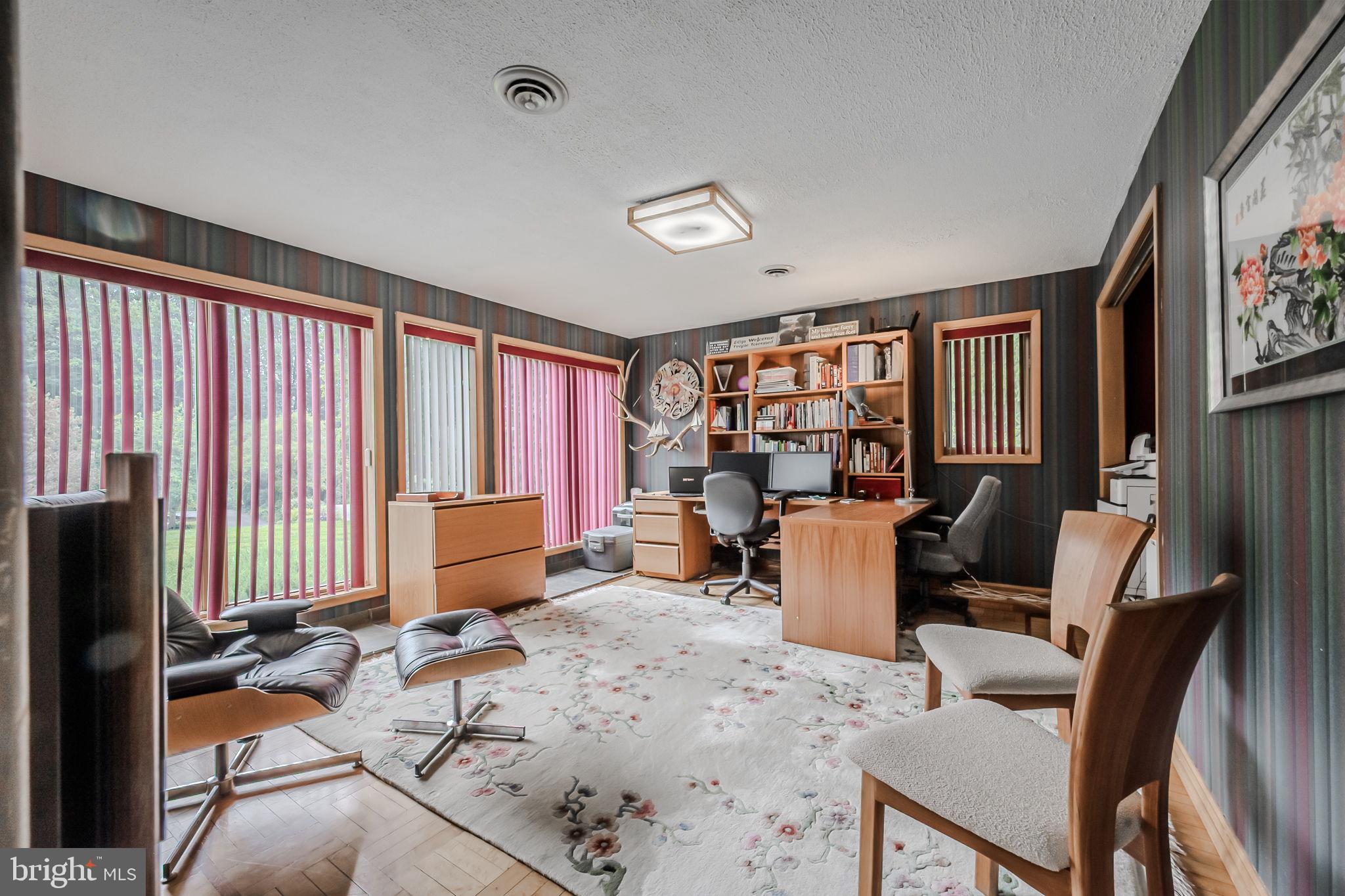 MORGAN HOLLOW - Residential