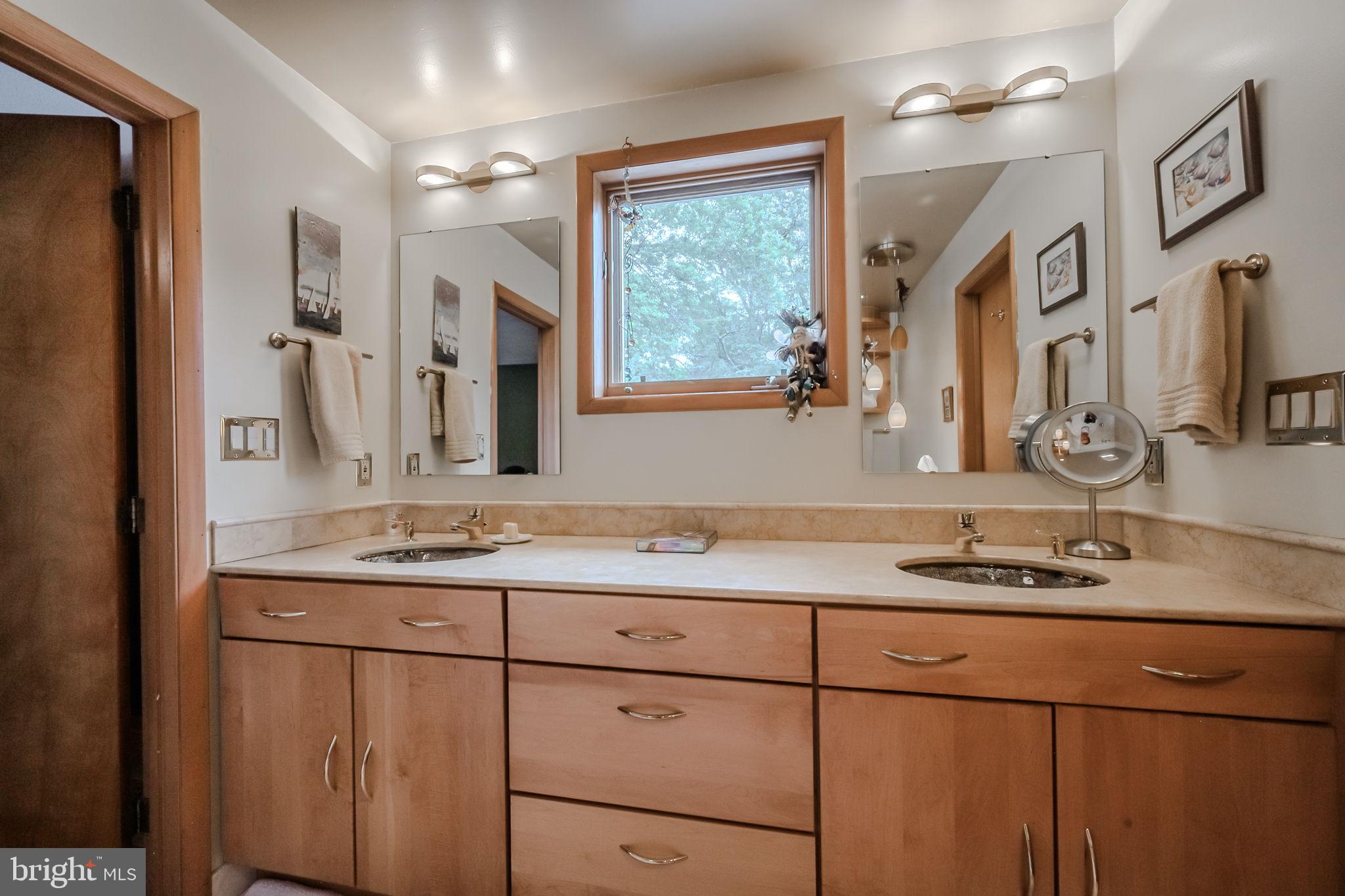 MORGAN HOLLOW - Residential