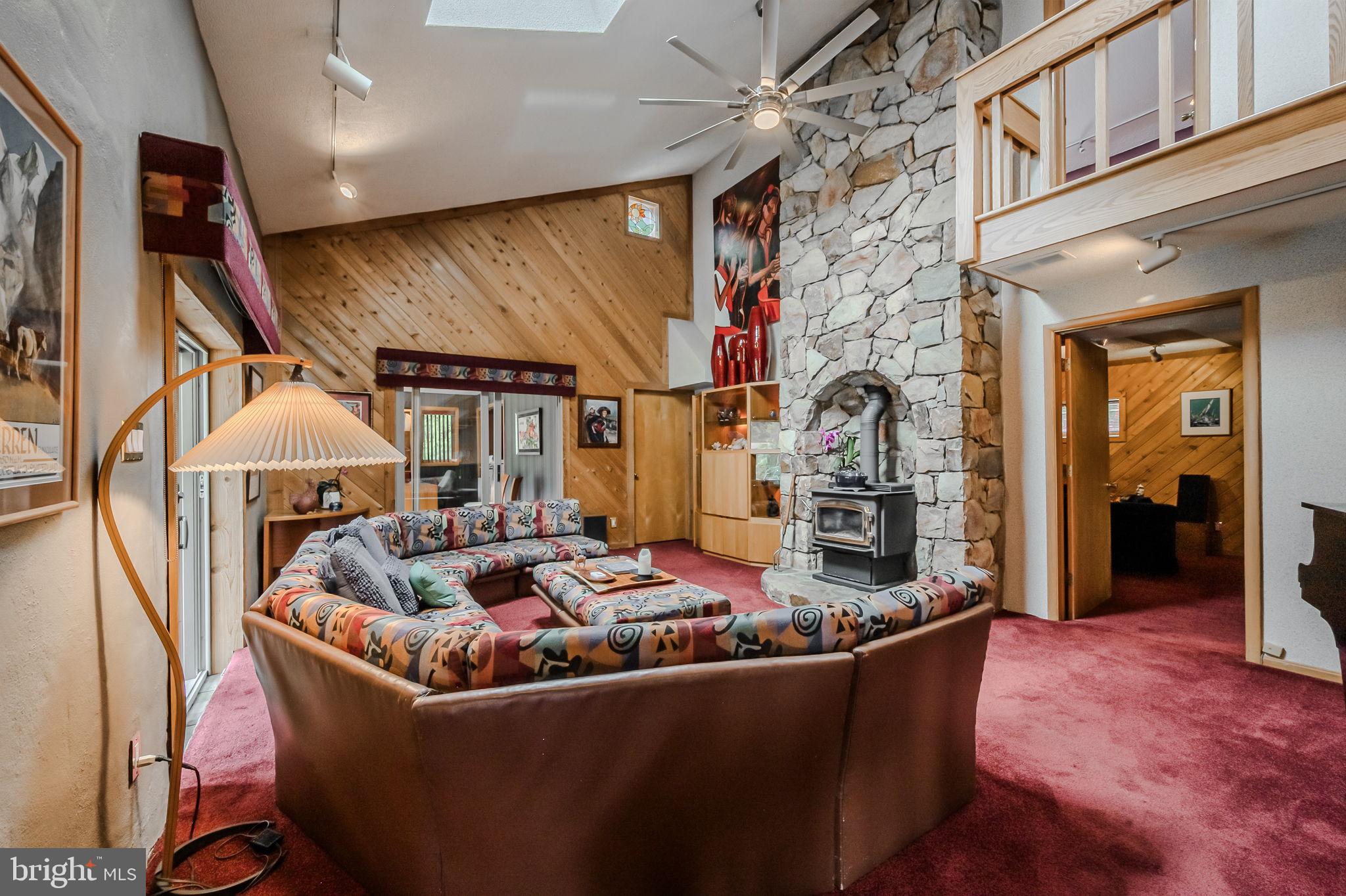 MORGAN HOLLOW - Residential